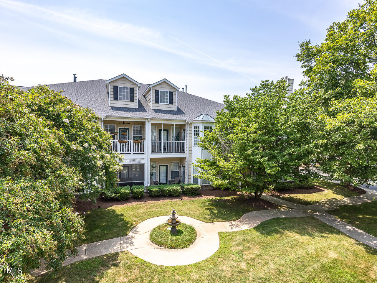 3171 Hemlock Forest Circle # 202