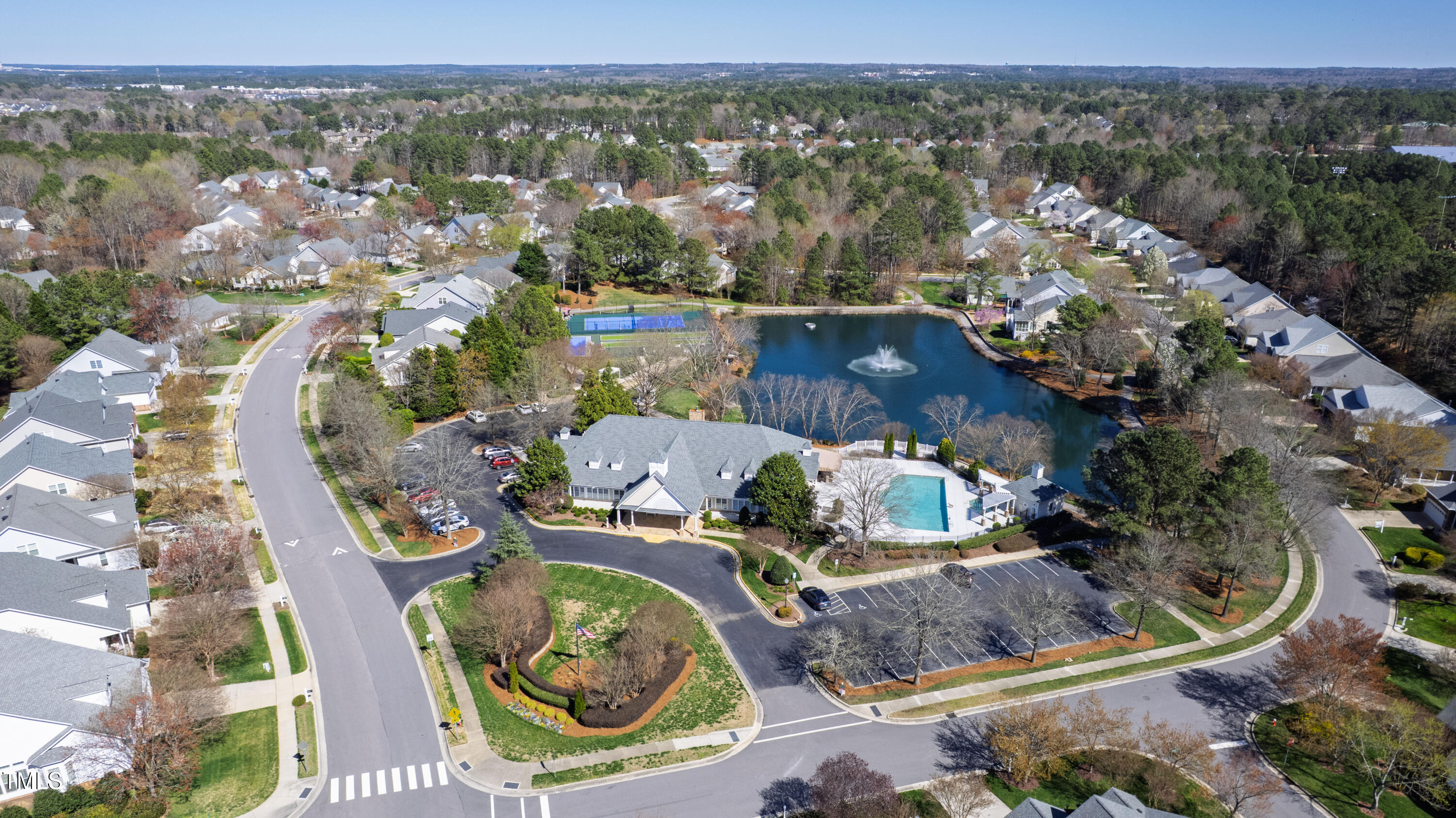 2021 Heritage Pines Drive
