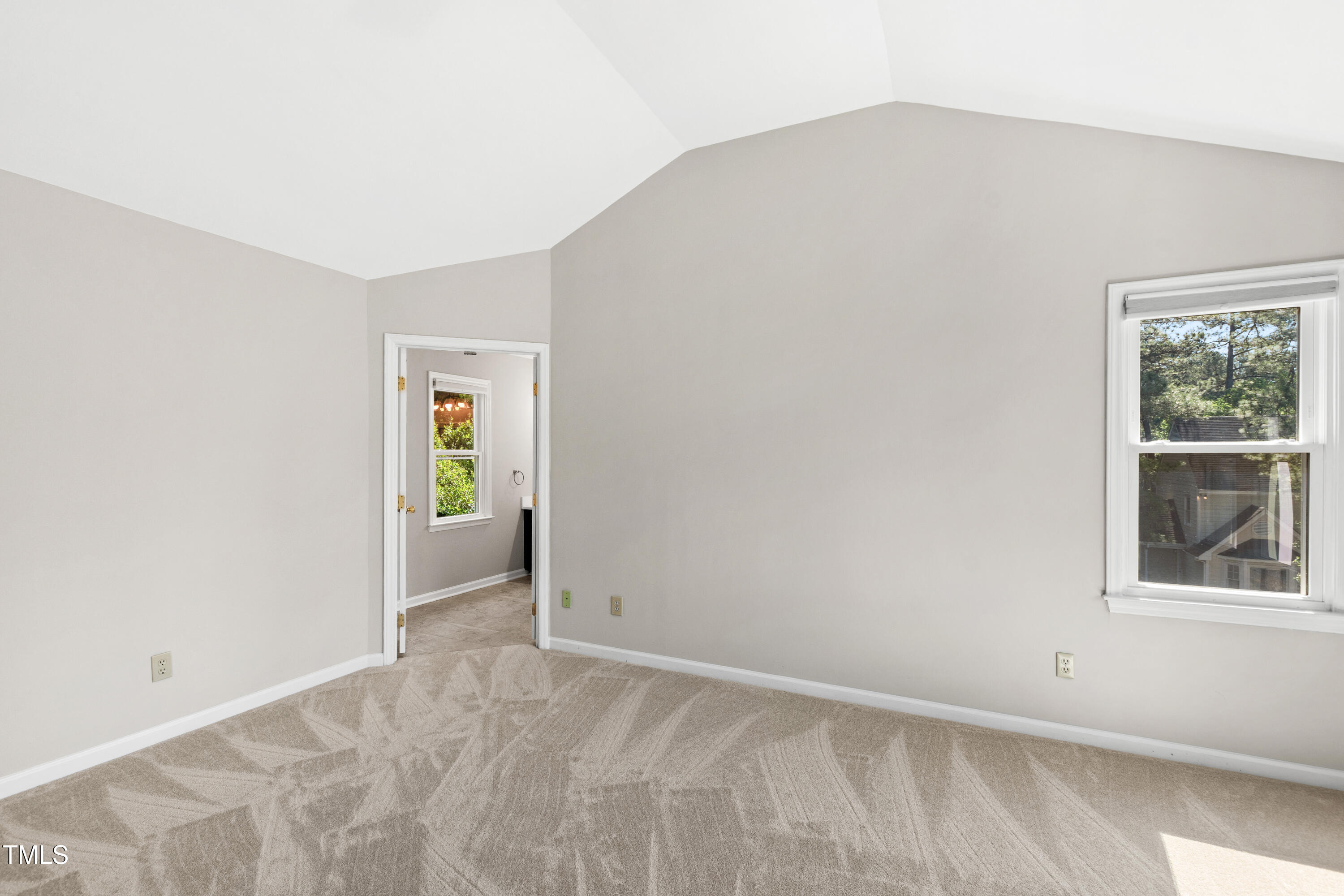 2 Great Oak Court
