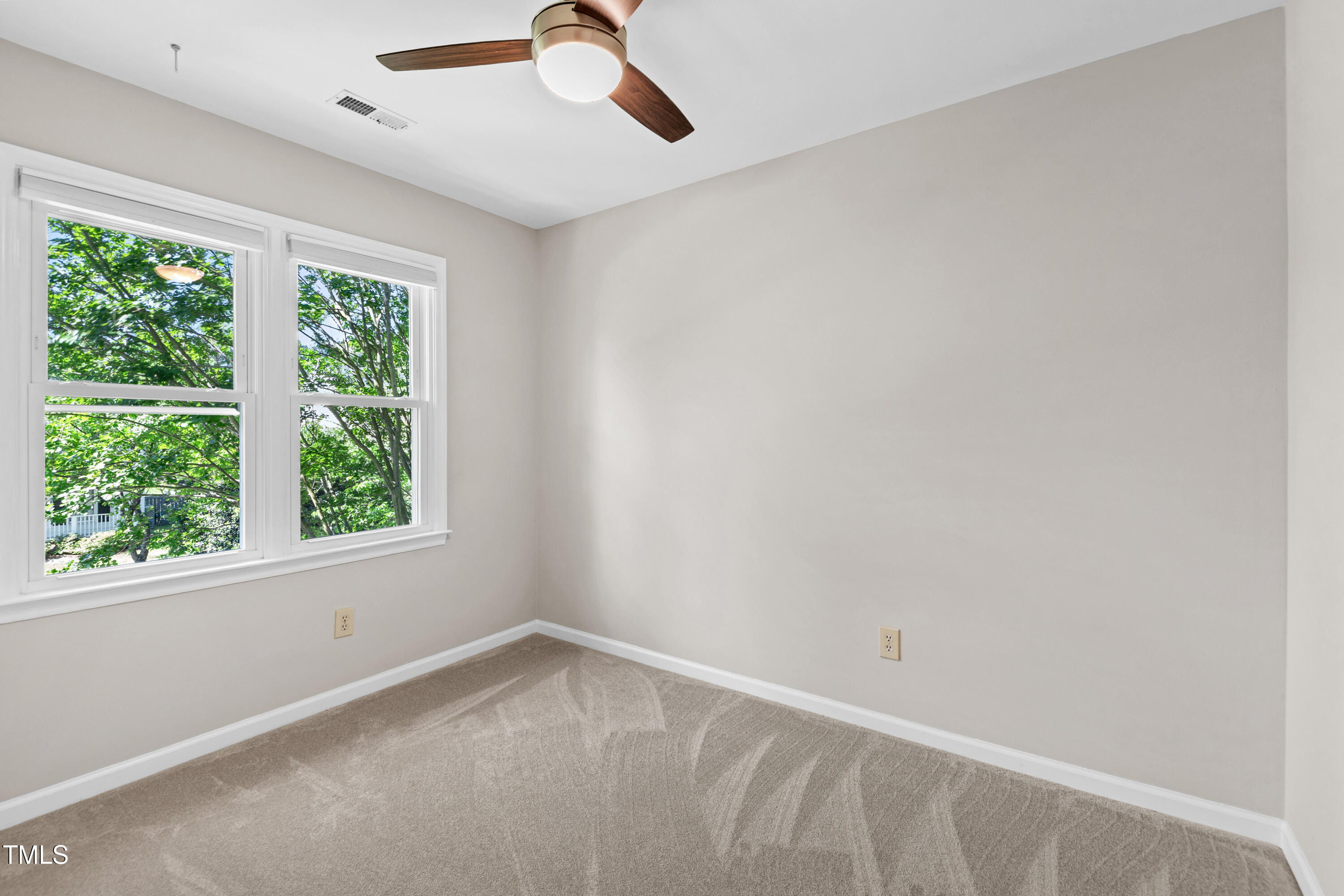 2 Great Oak Court