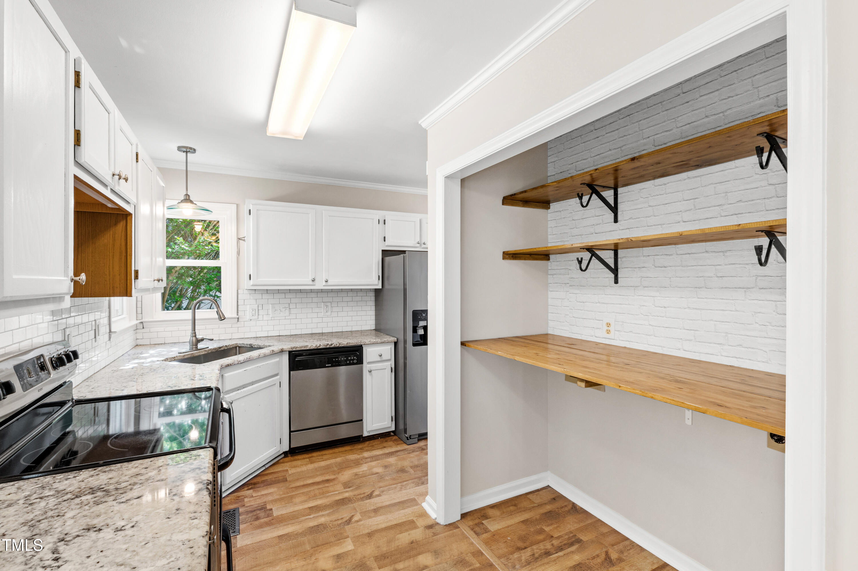 2 Great Oak Court