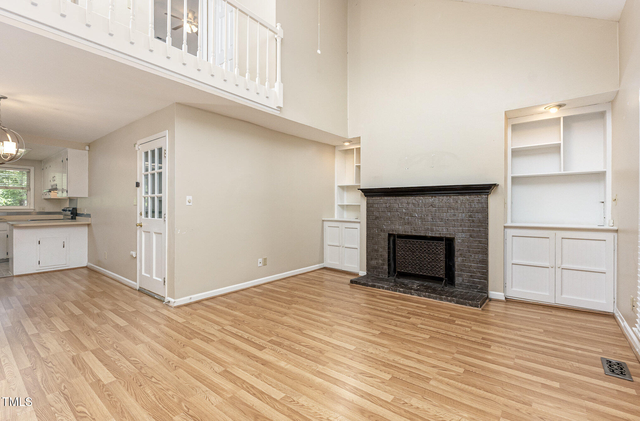 1015 Boathouse Court