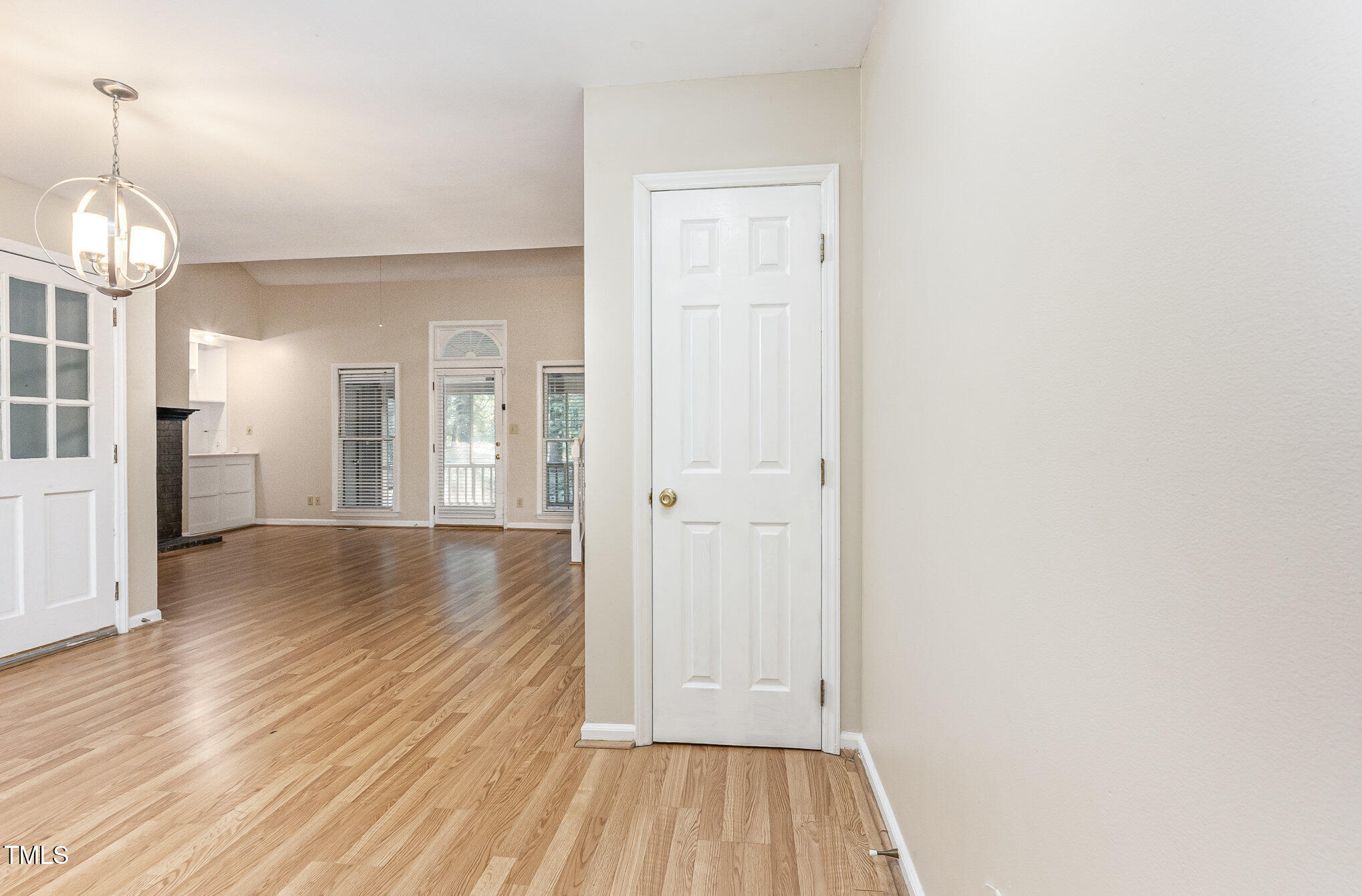 1015 Boathouse Court