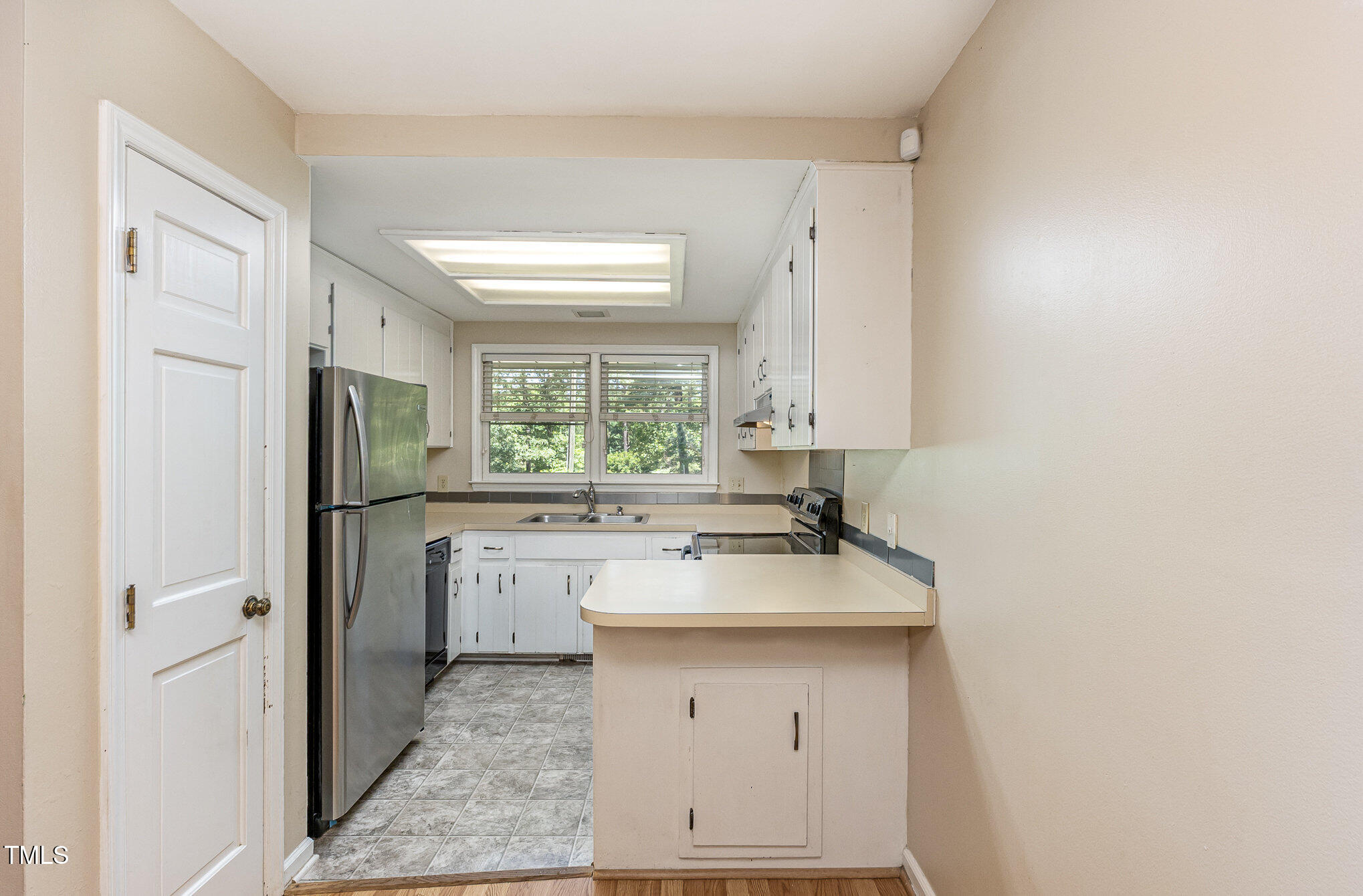 1015 Boathouse Court
