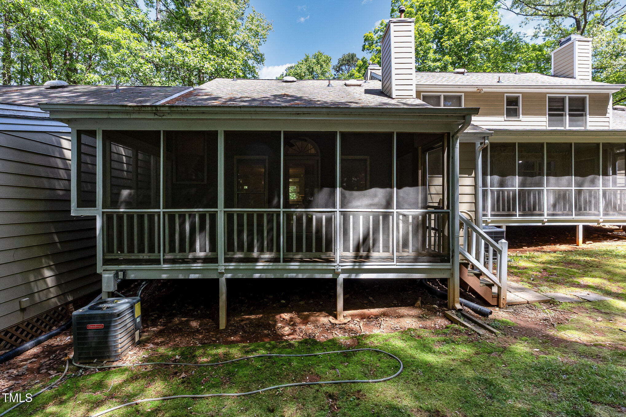 1015 Boathouse Court
