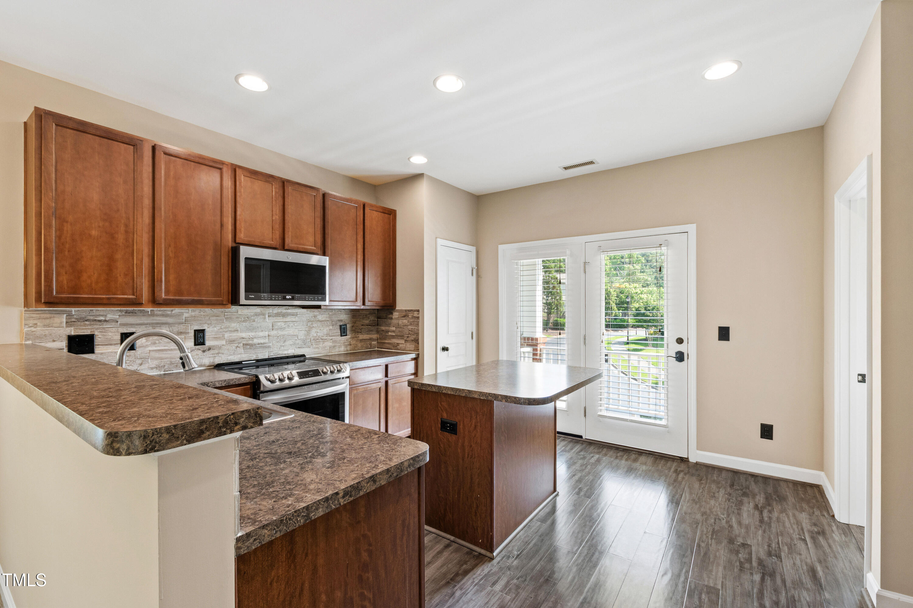 717 Samuel Cary Drive