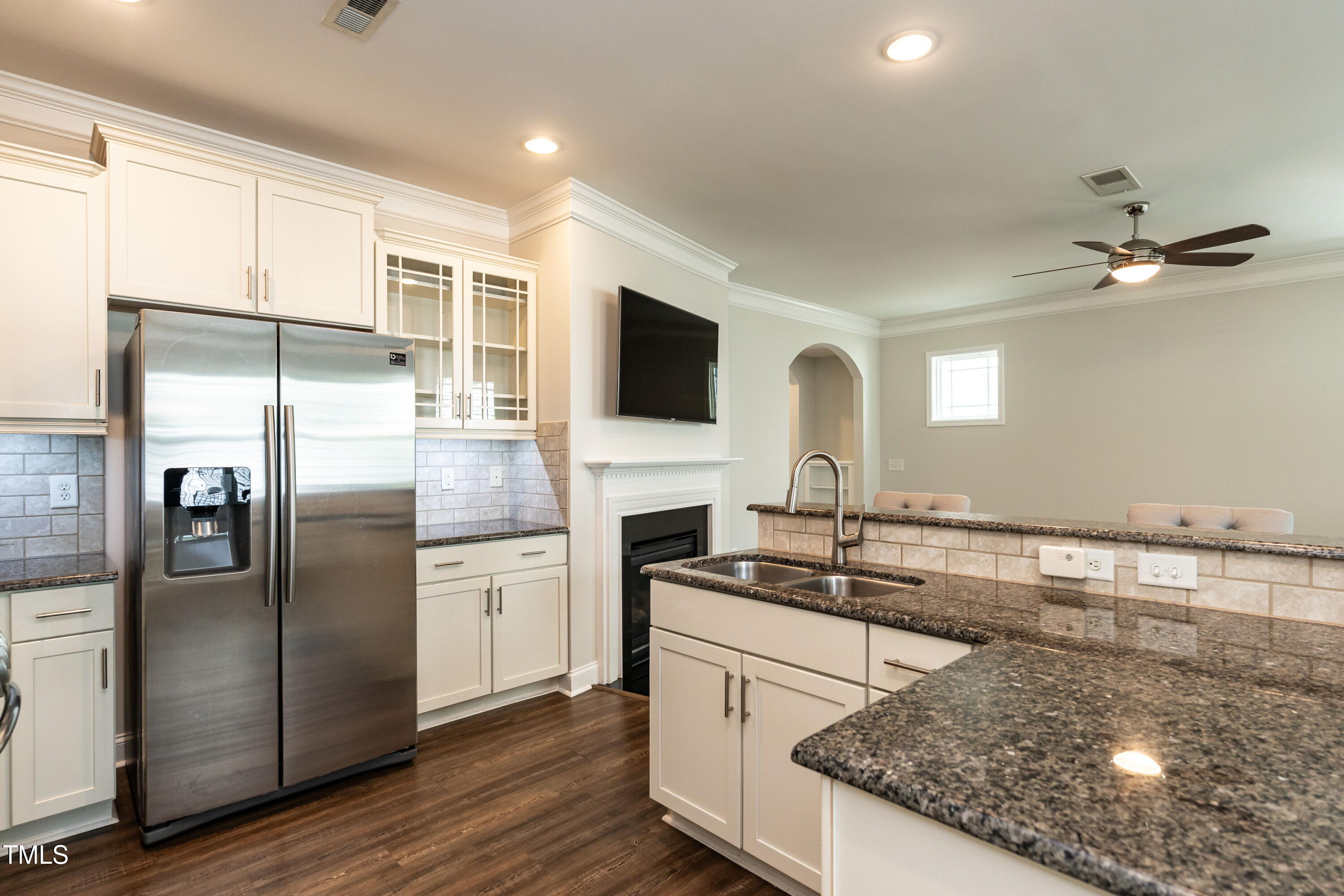 5638 Wade Park Boulevard