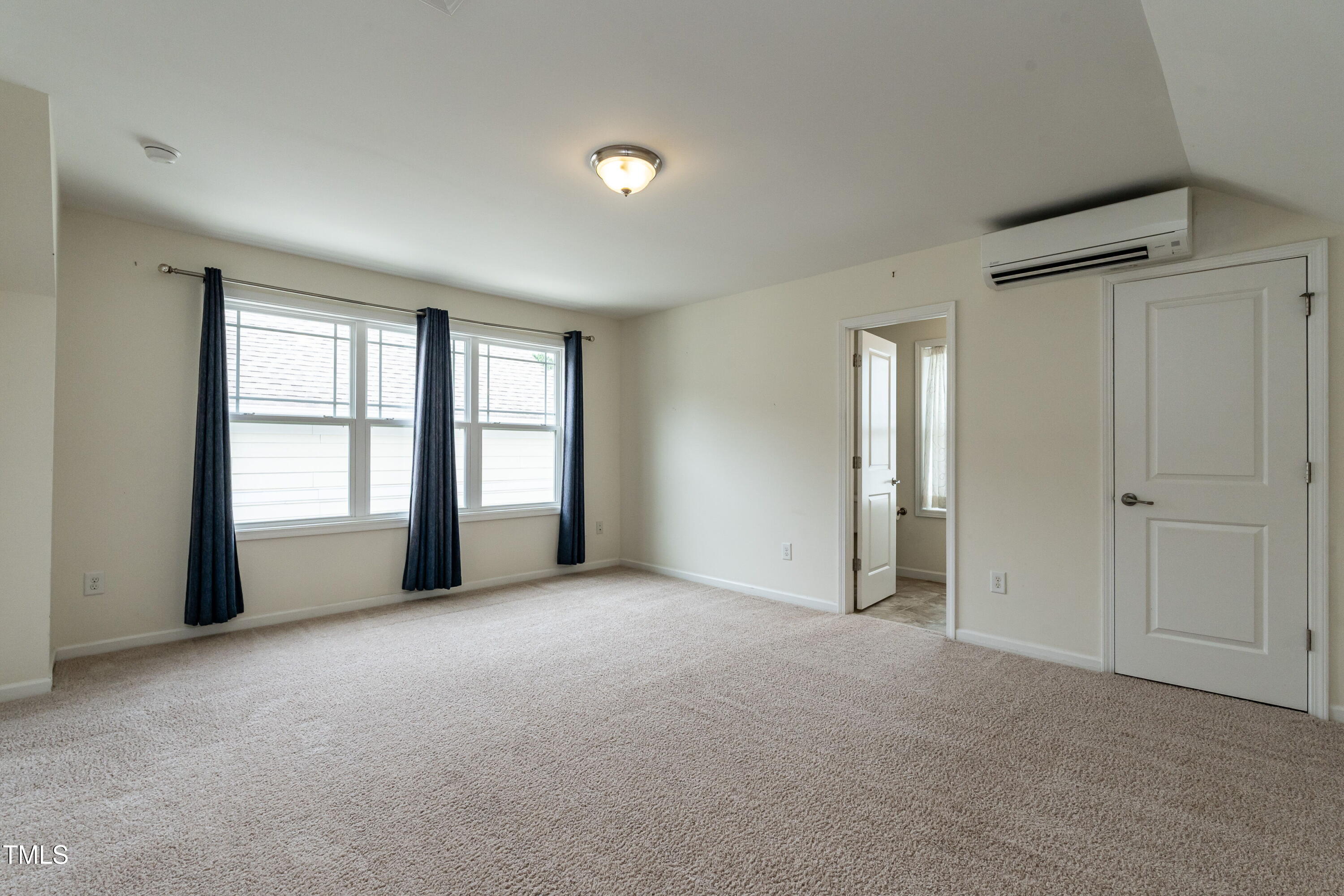 5638 Wade Park Boulevard