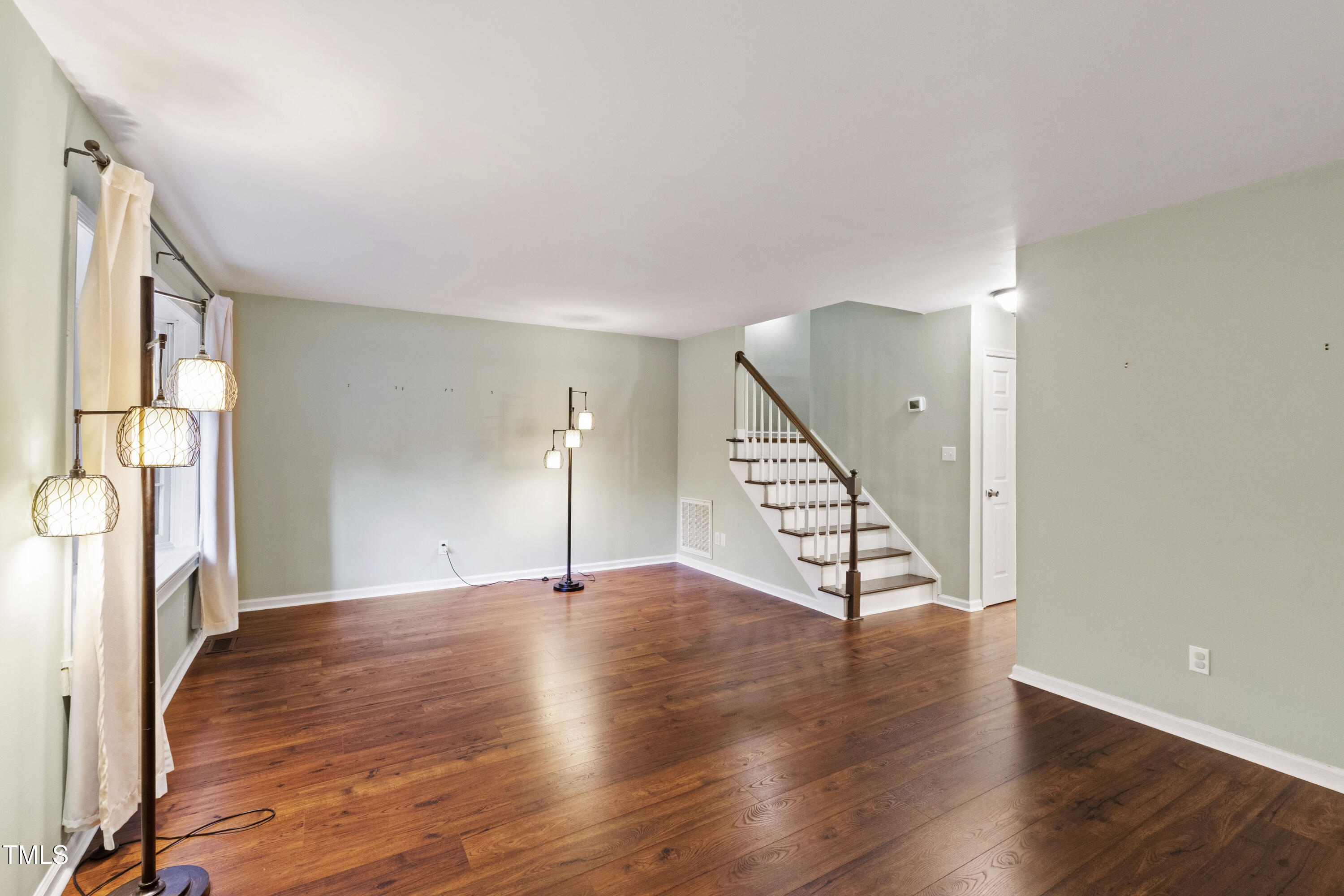 310 Bay Drive