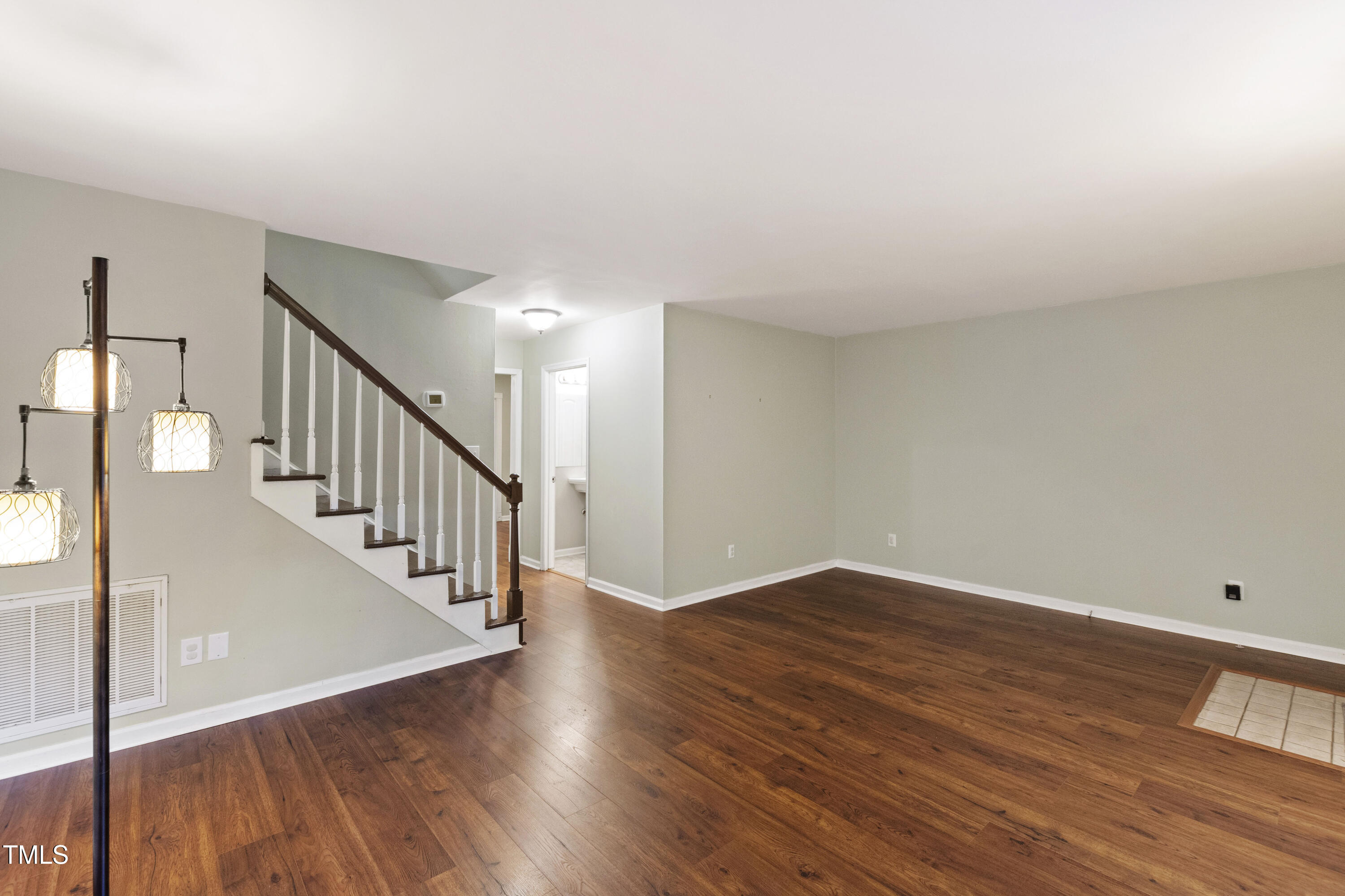 310 Bay Drive