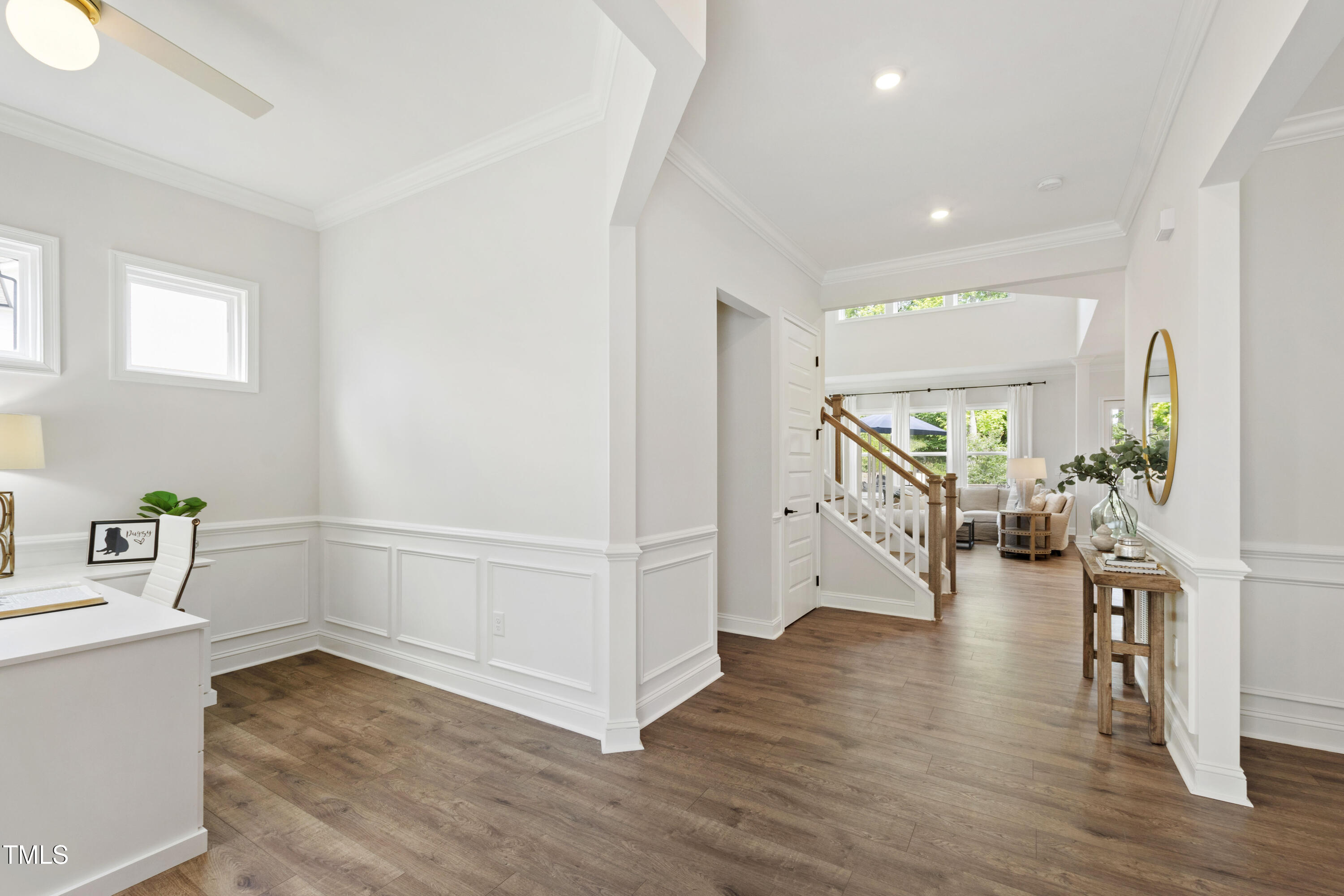 1928 Vandiver Way
