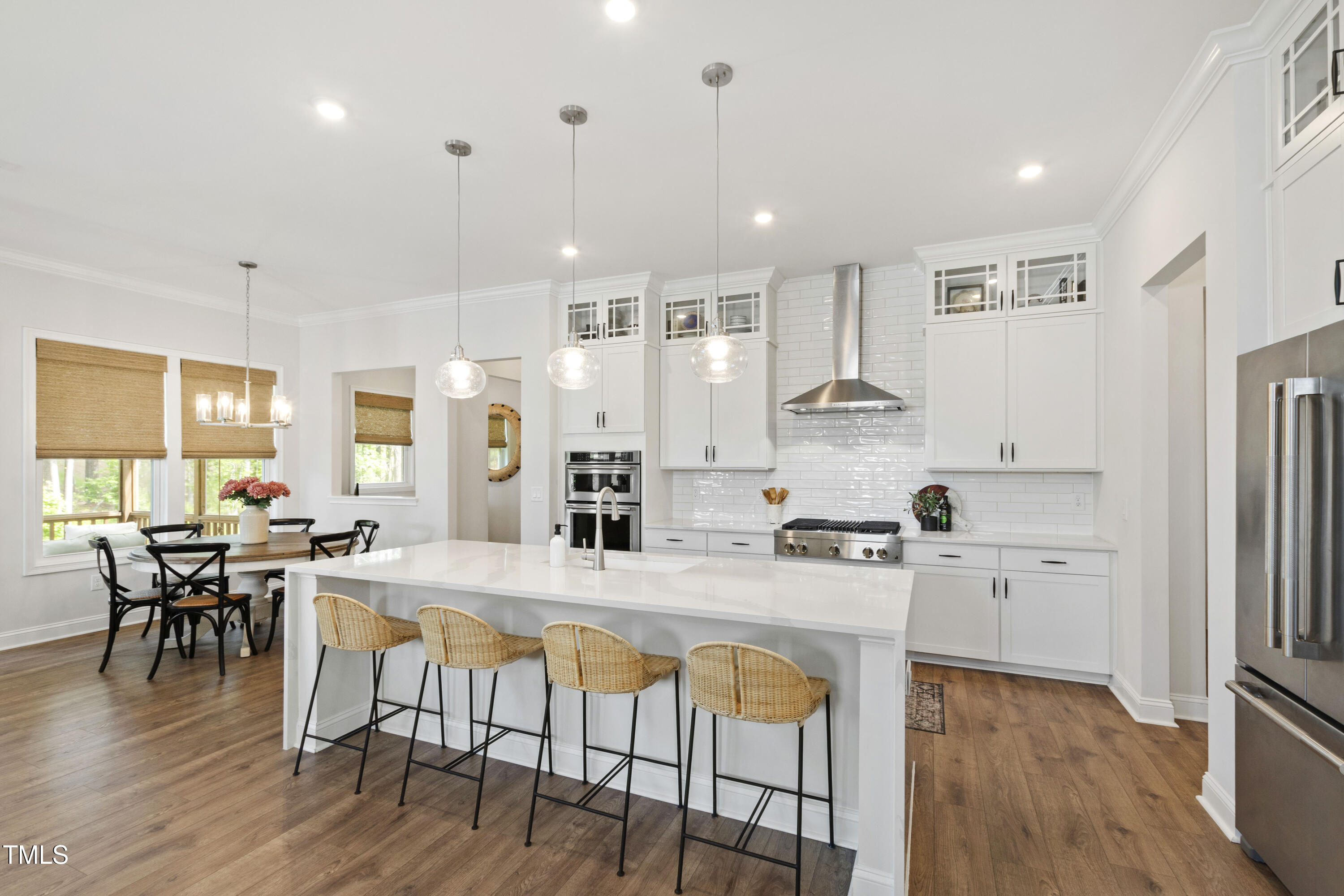 1928 Vandiver Way