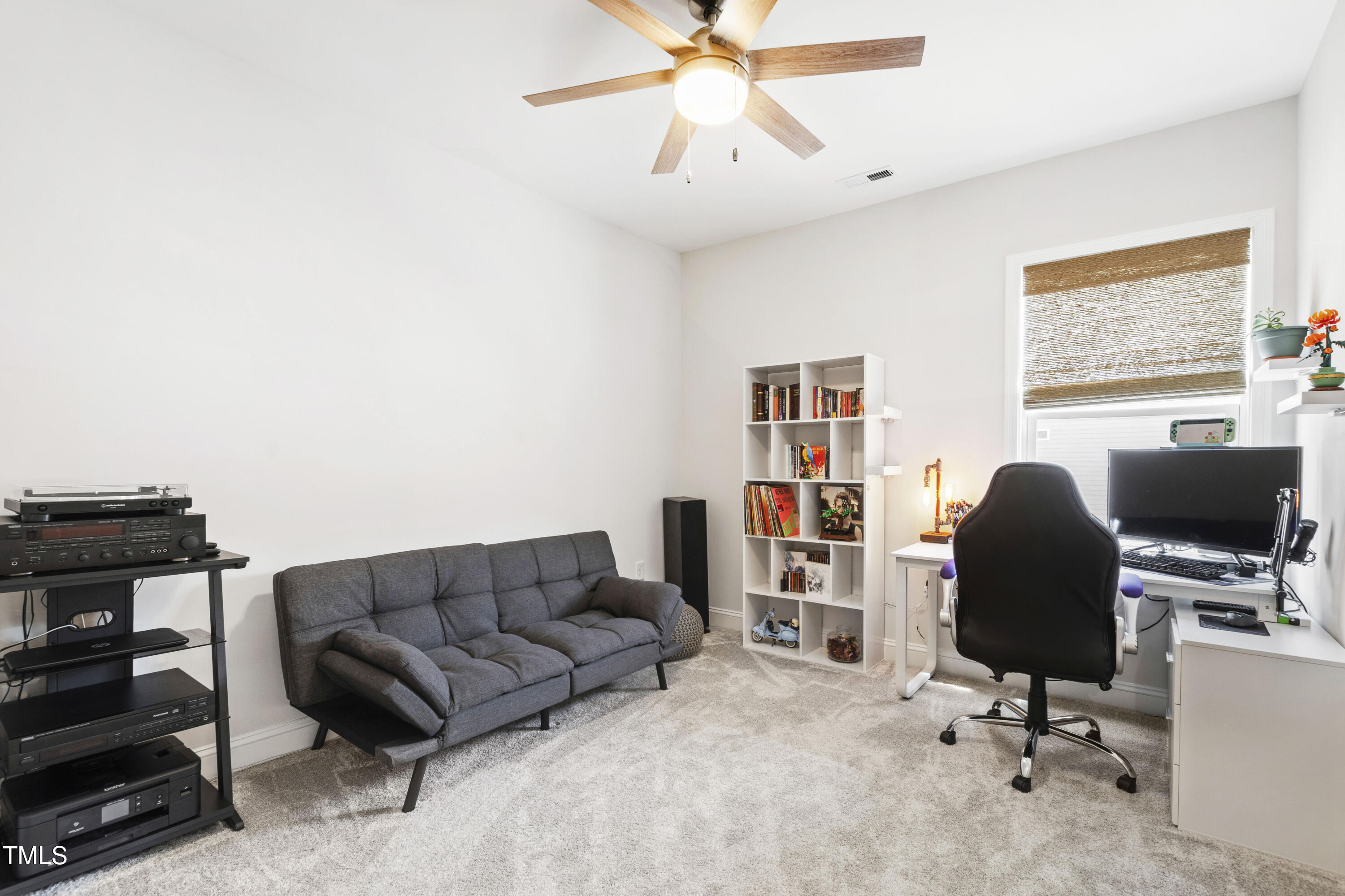 1928 Vandiver Way