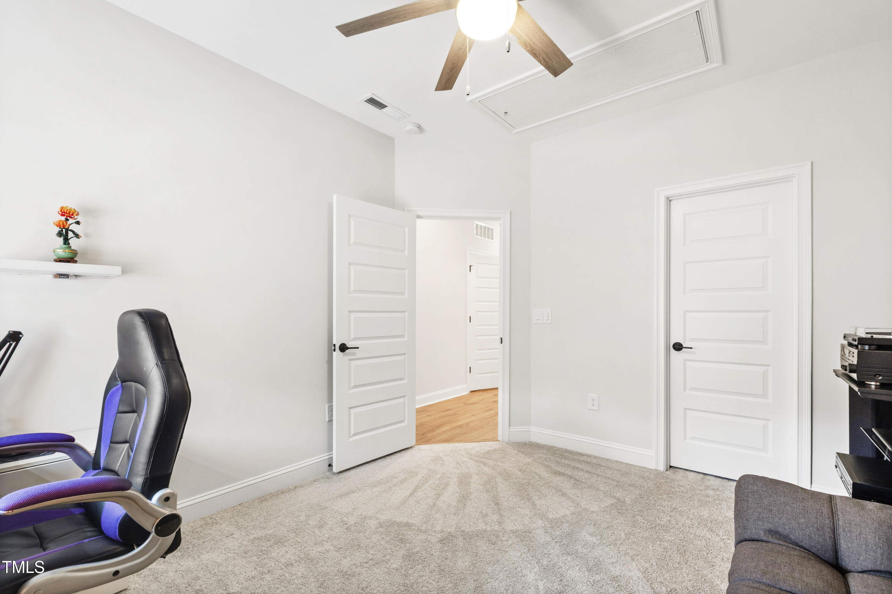 1928 Vandiver Way