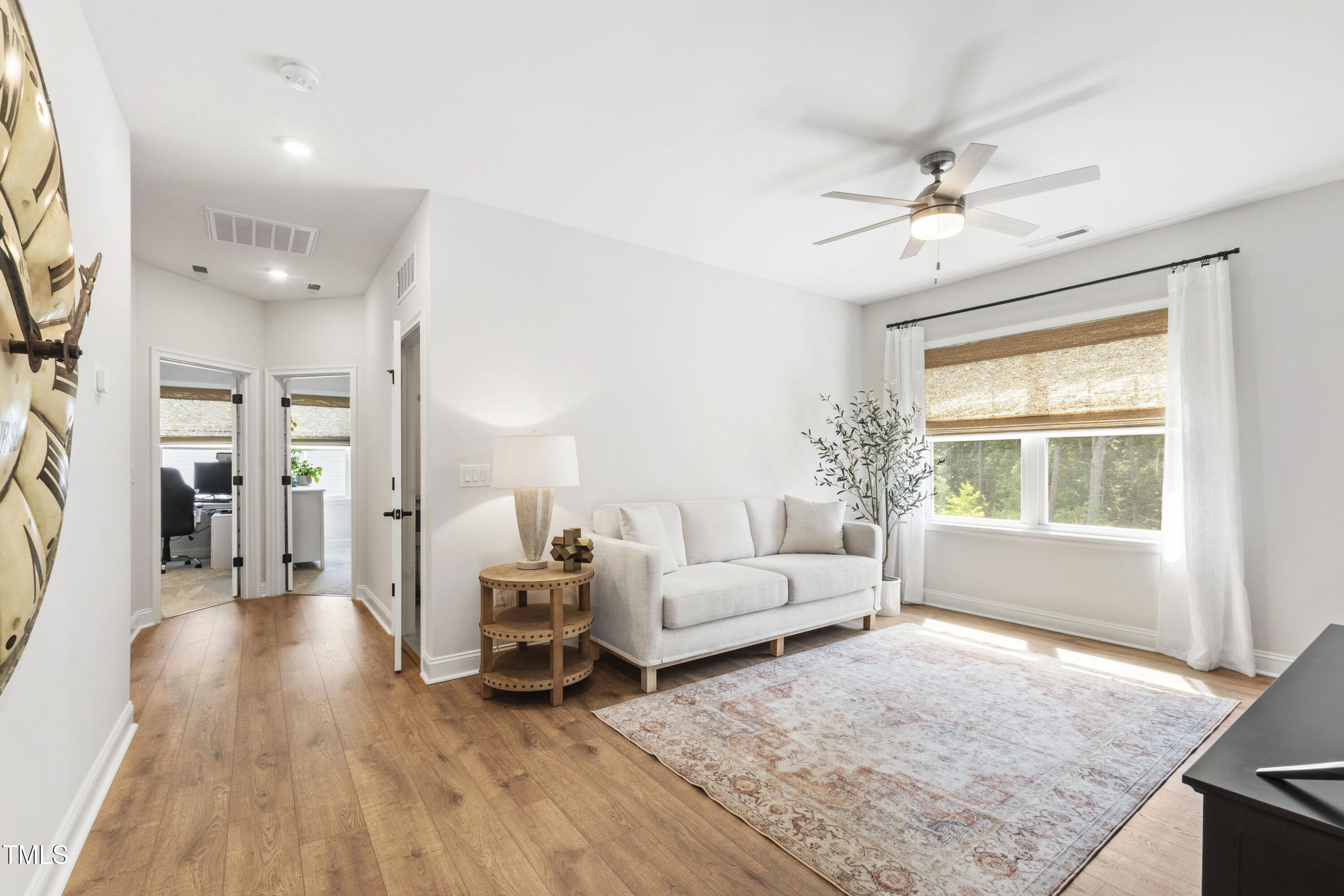 1928 Vandiver Way