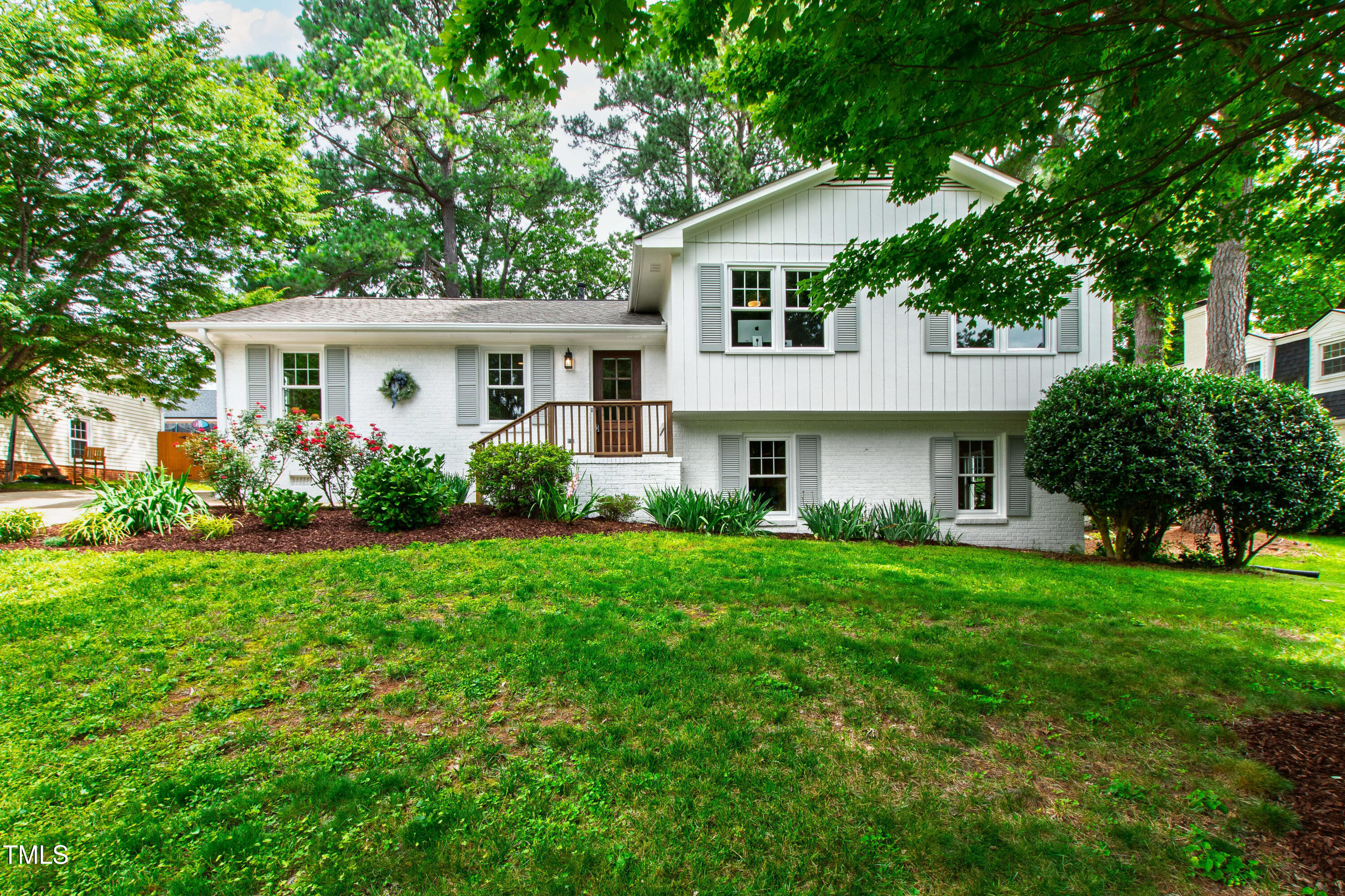 433 Rosehaven Drive