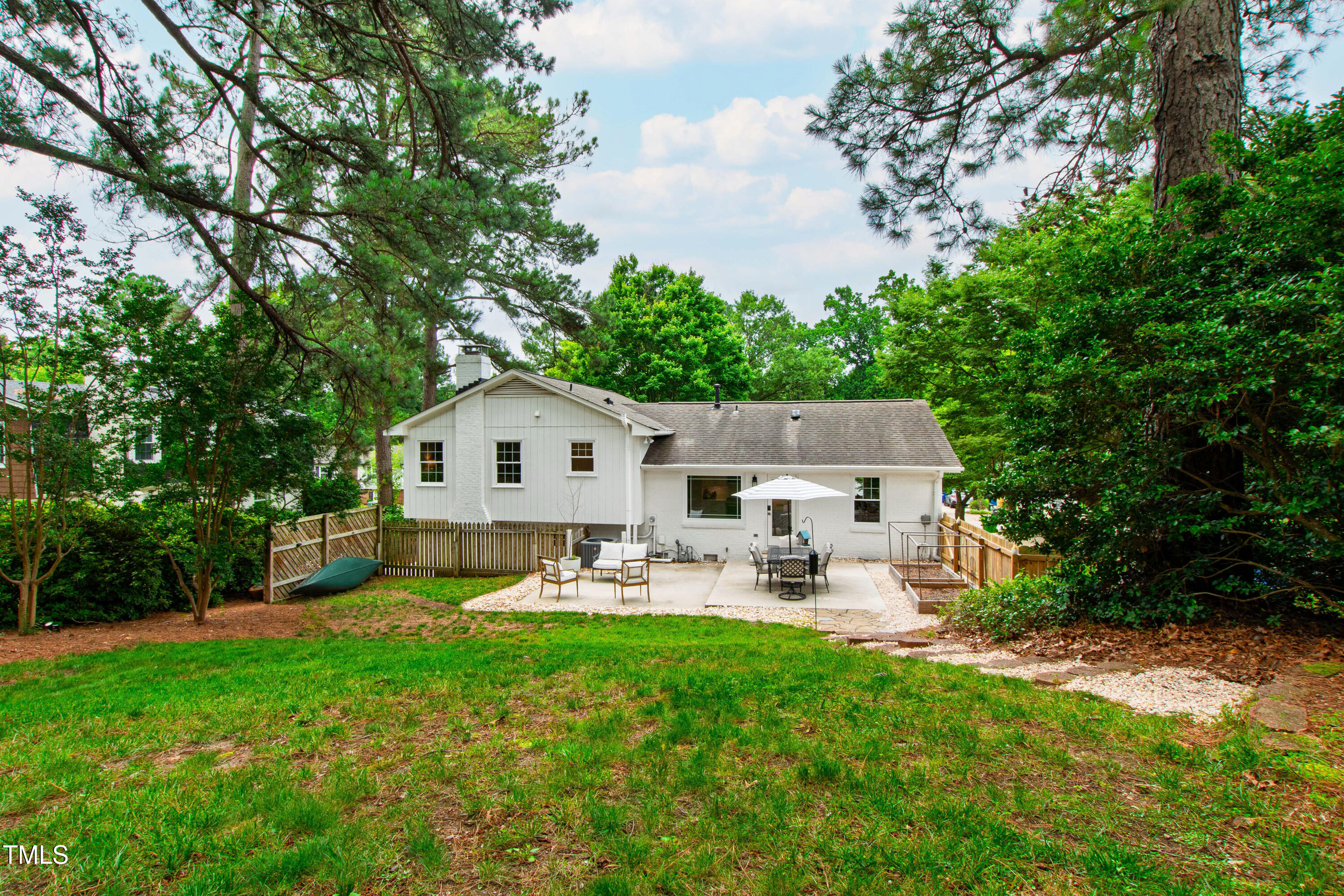 433 Rosehaven Drive