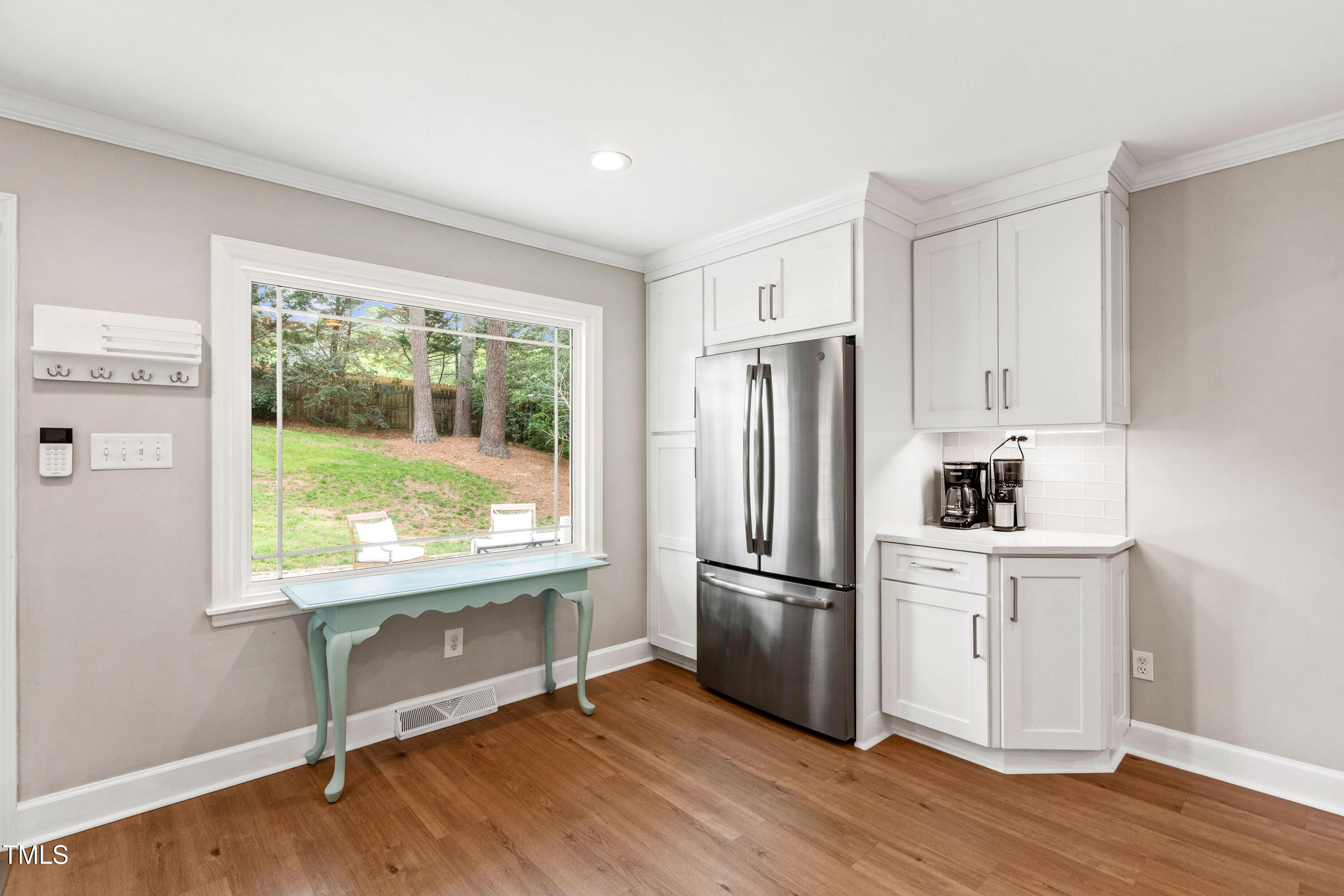 433 Rosehaven Drive