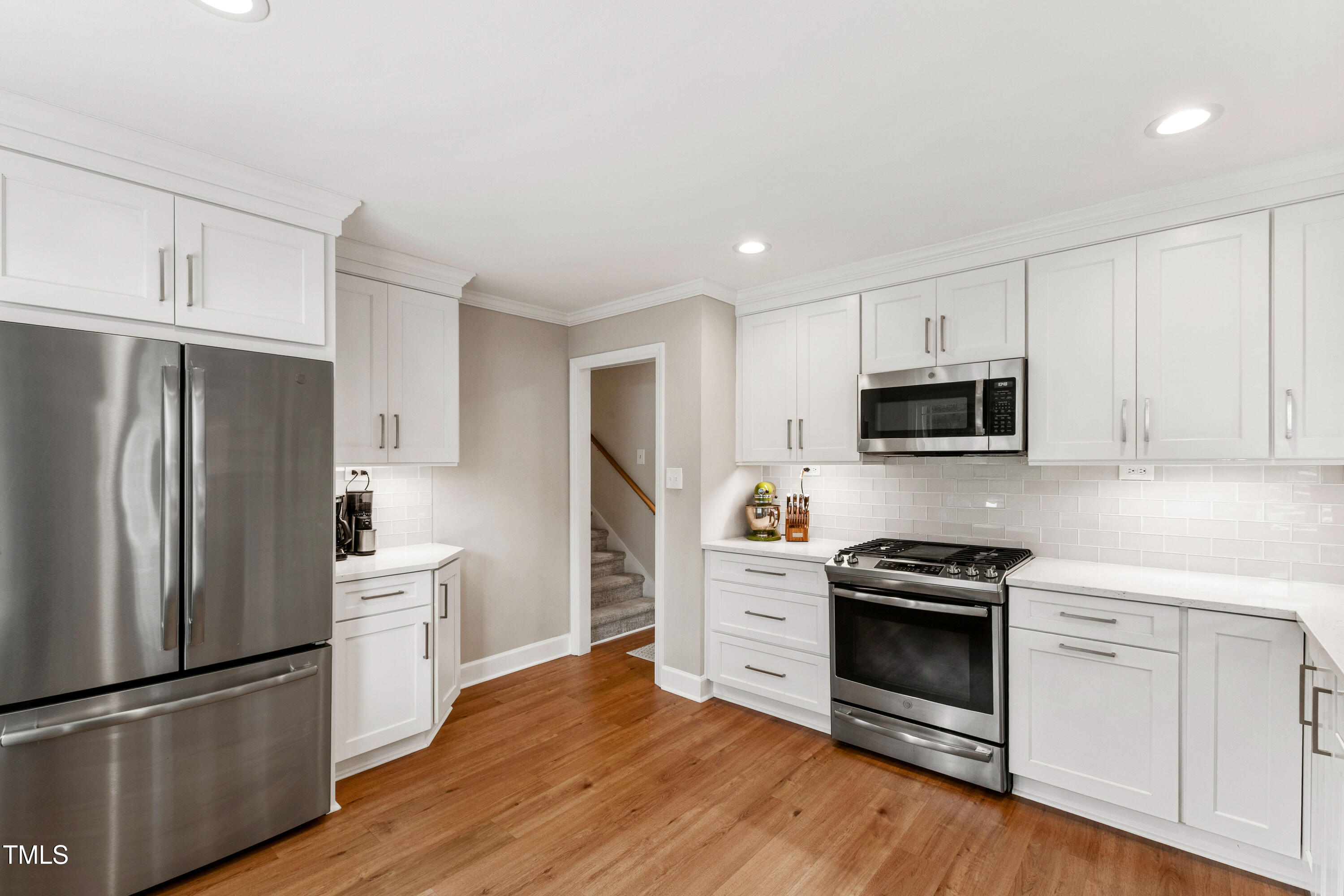 433 Rosehaven Drive