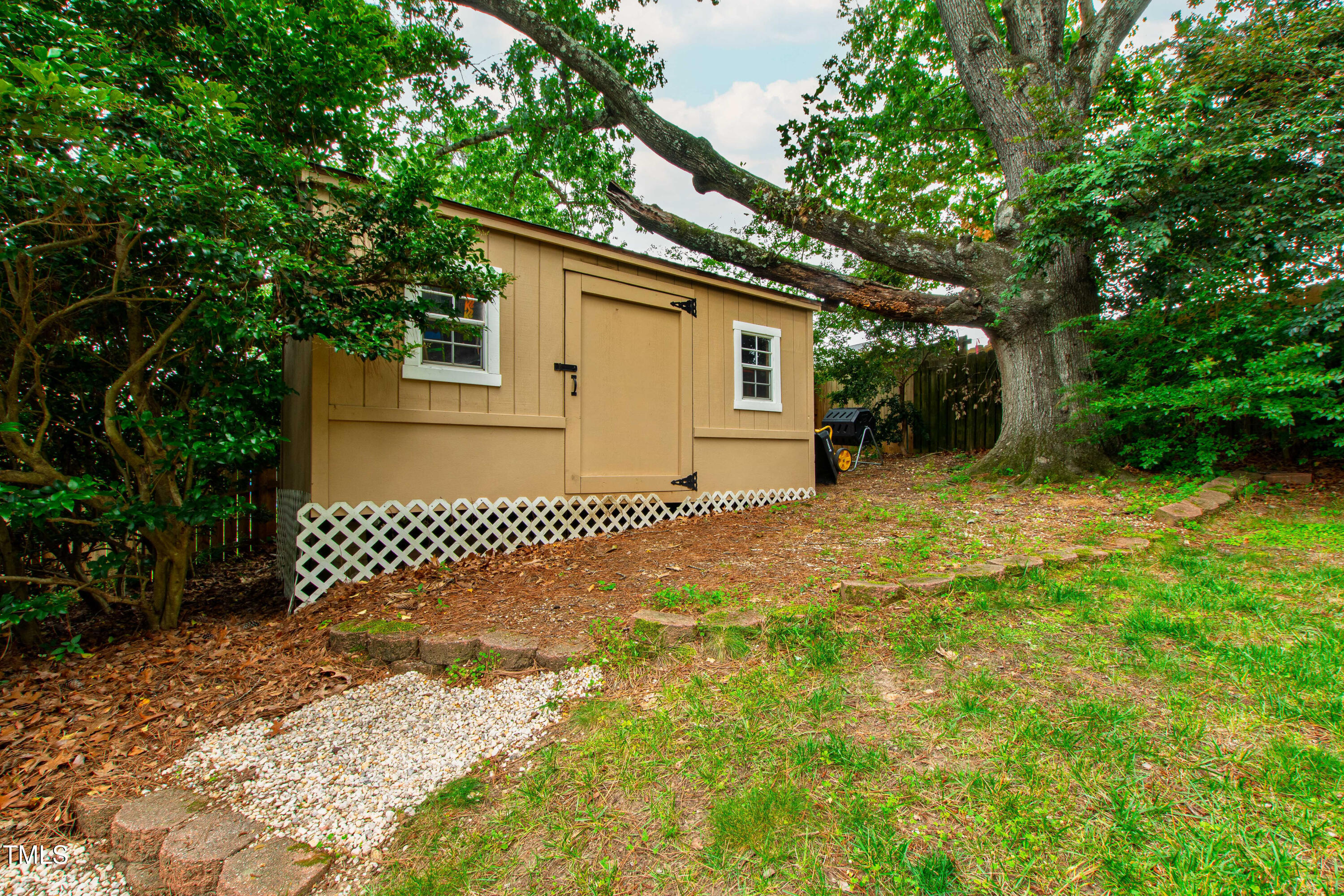 433 Rosehaven Drive