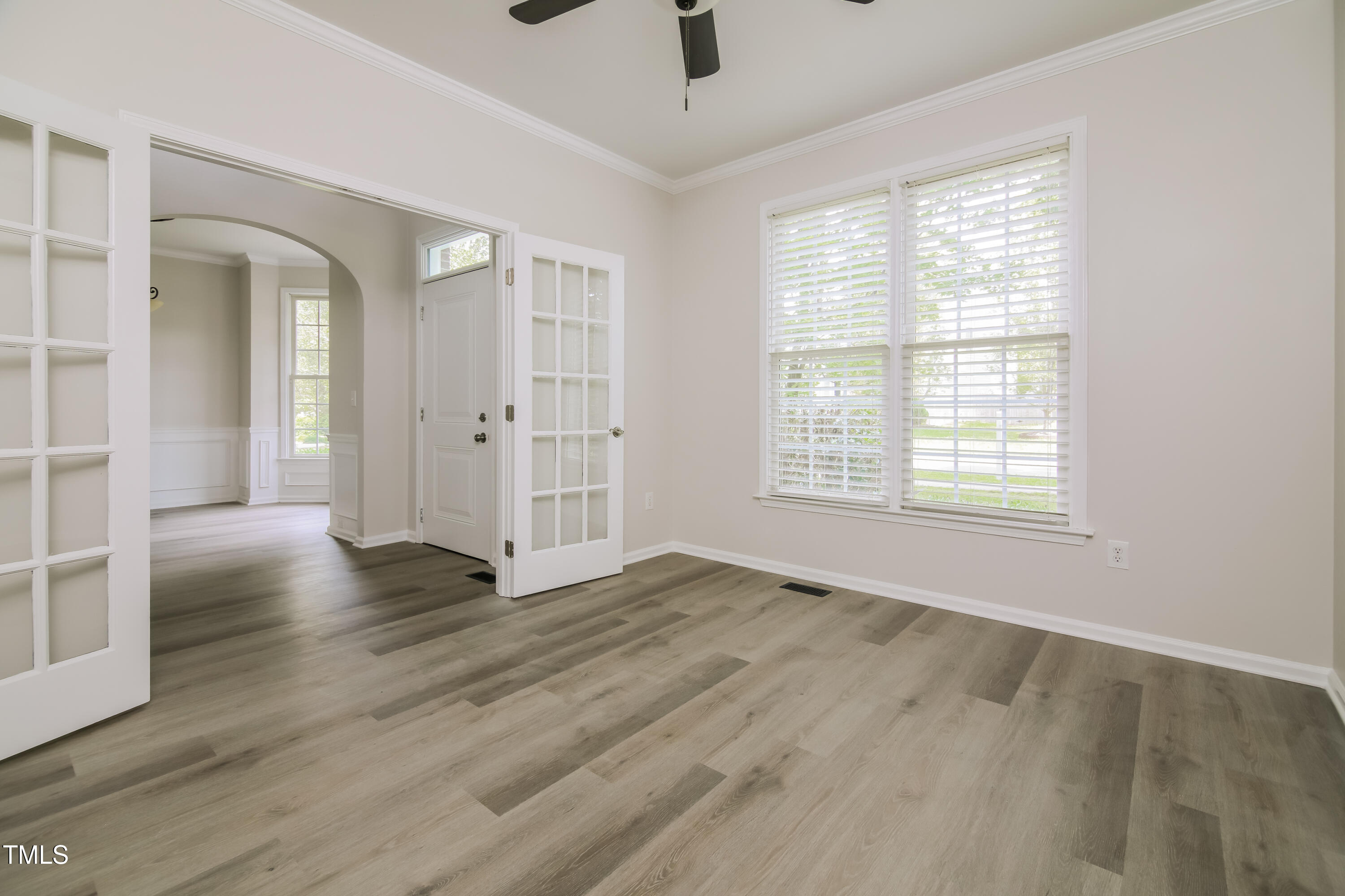 616 Cheselden Drive