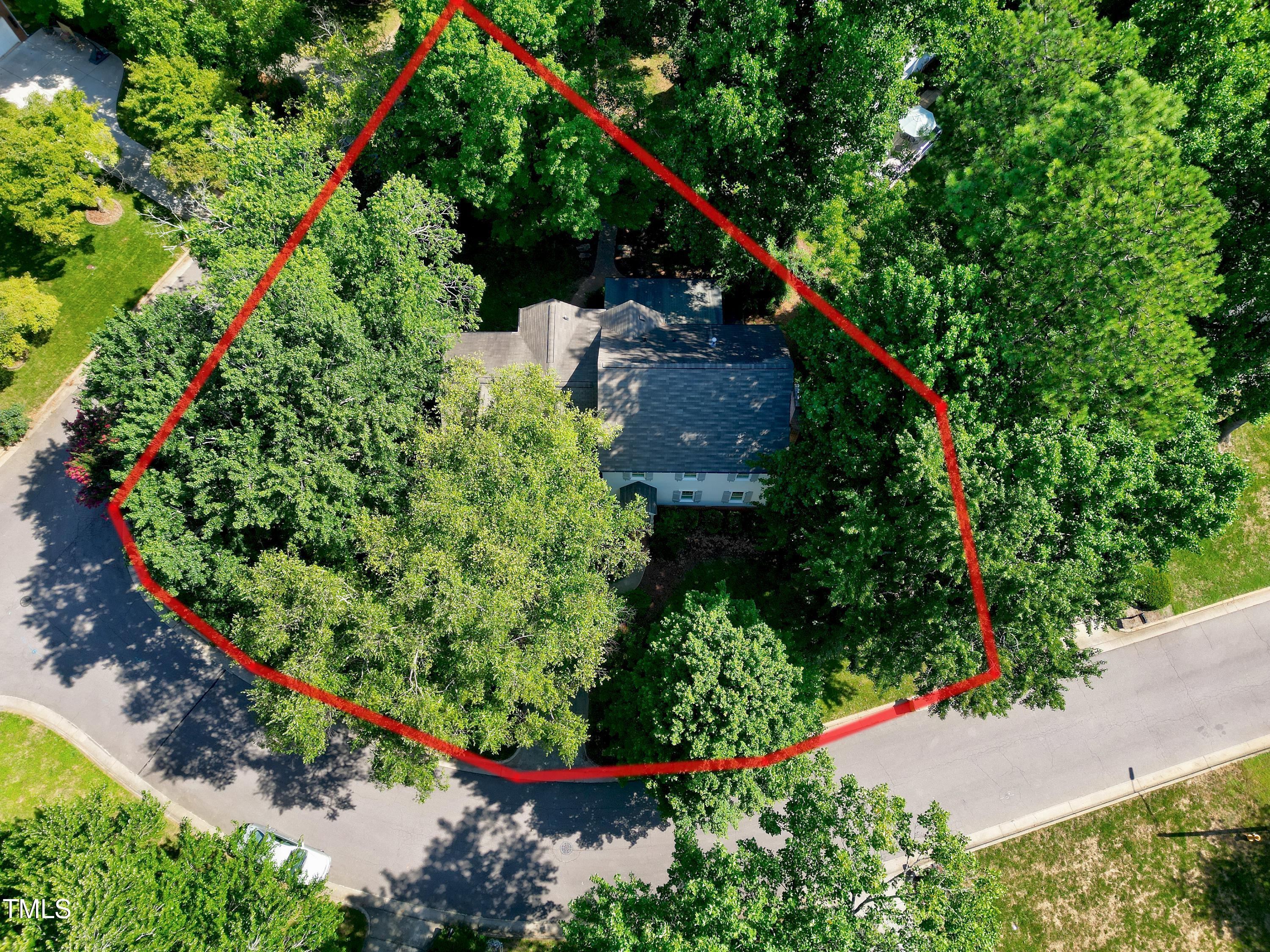 4016 Lake Springs Court