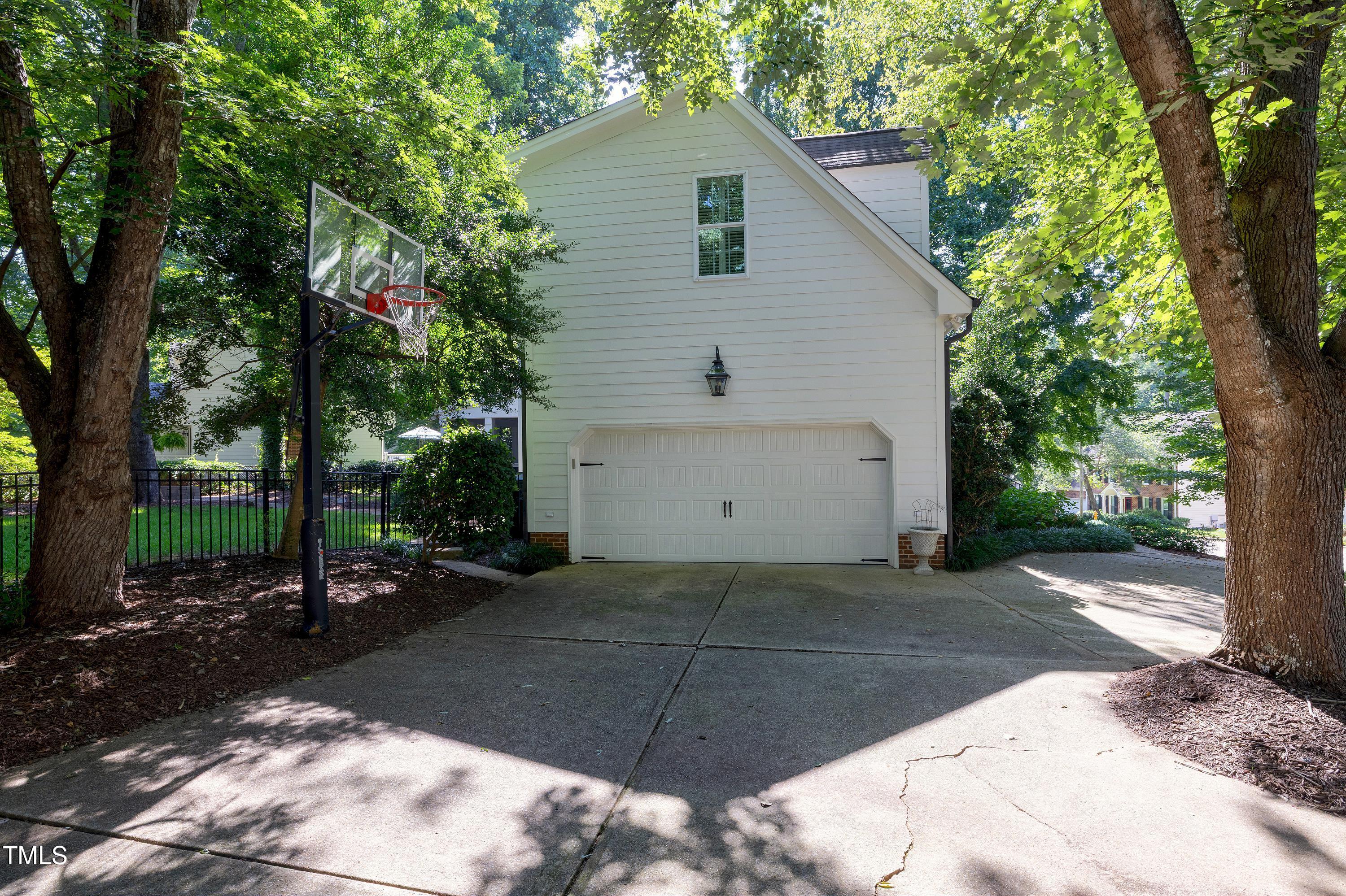 4016 Lake Springs Court