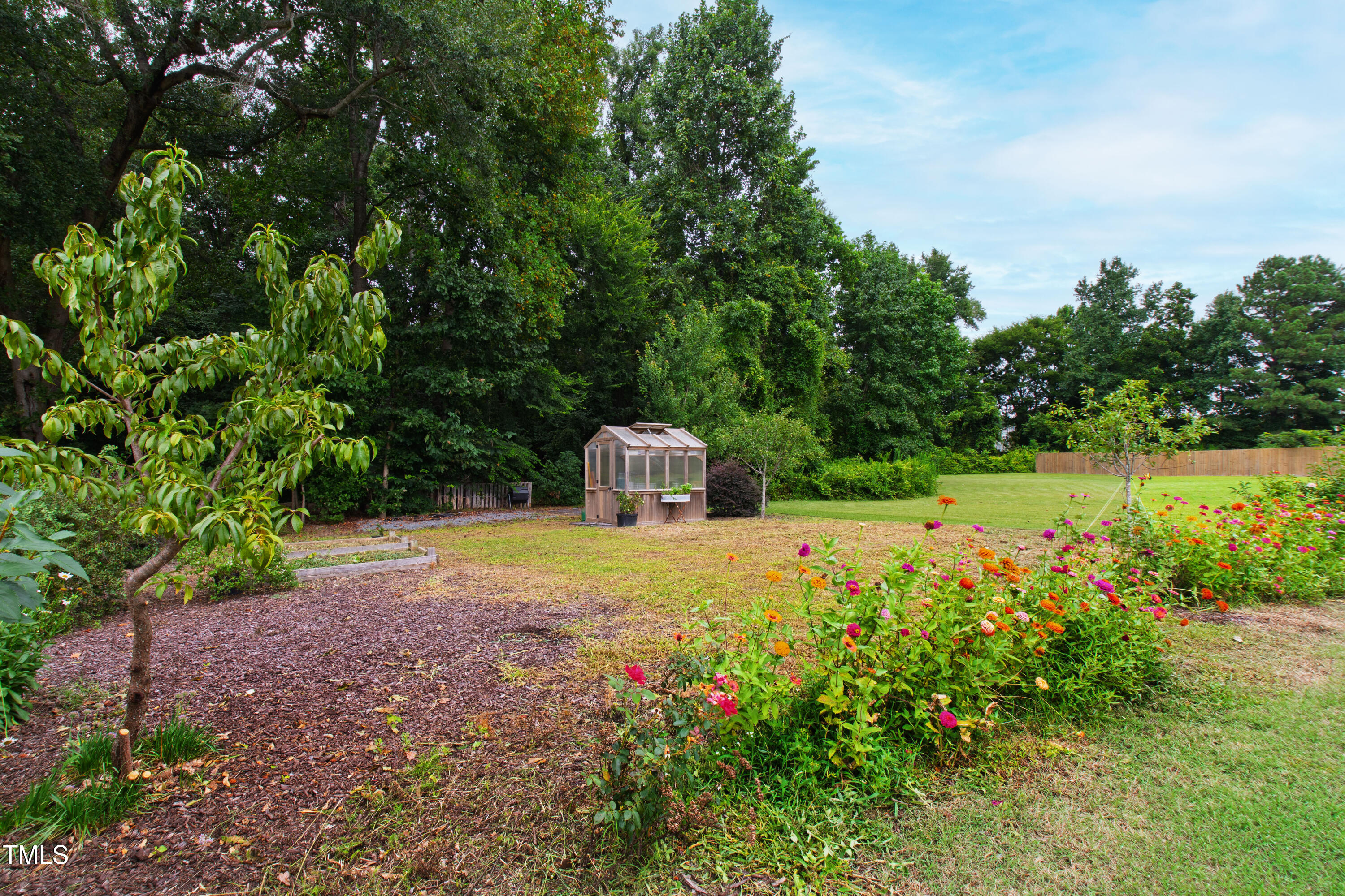 6 Fieldsview Drive