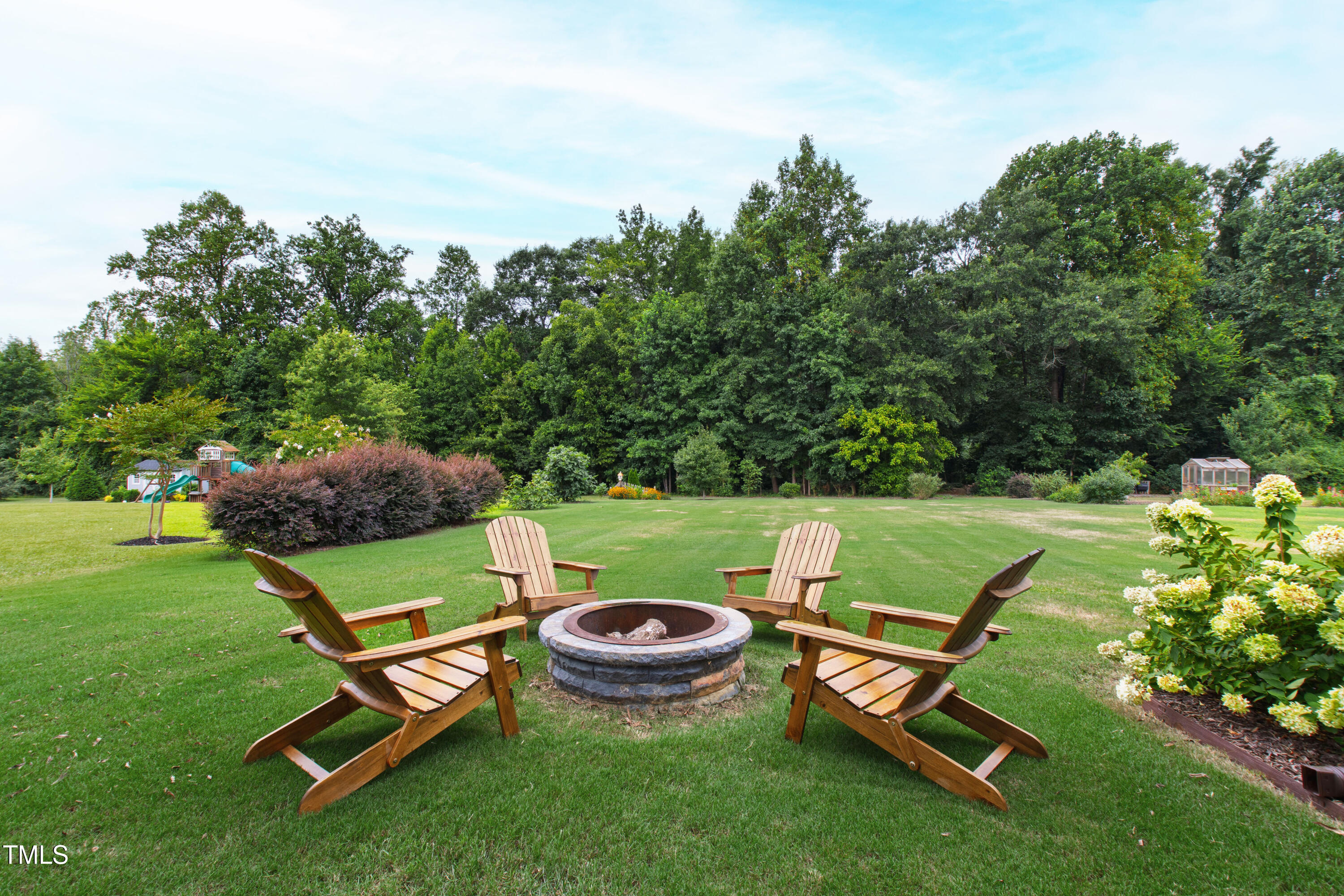 6 Fieldsview Drive