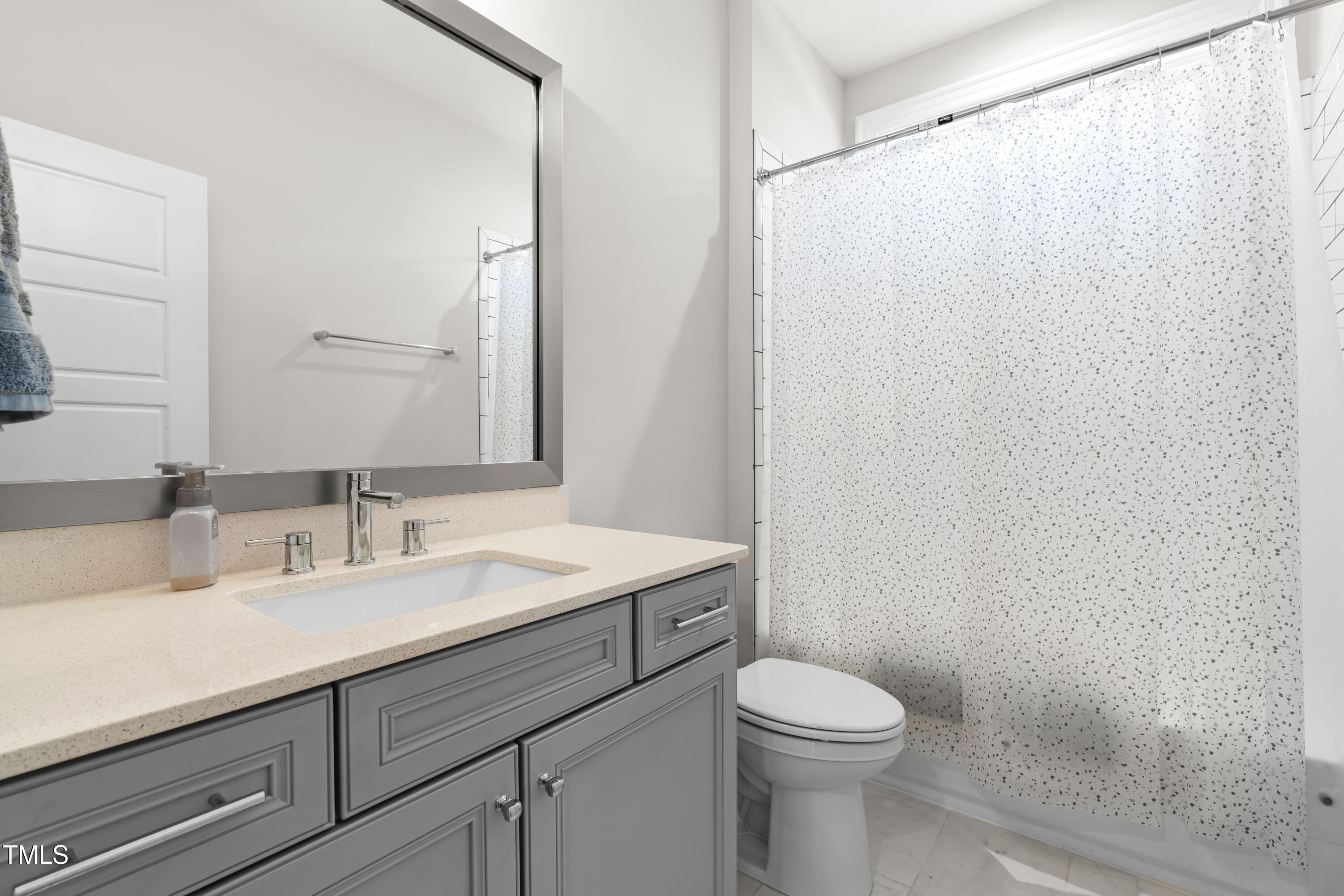 3847 Stoneridge Forest Drive