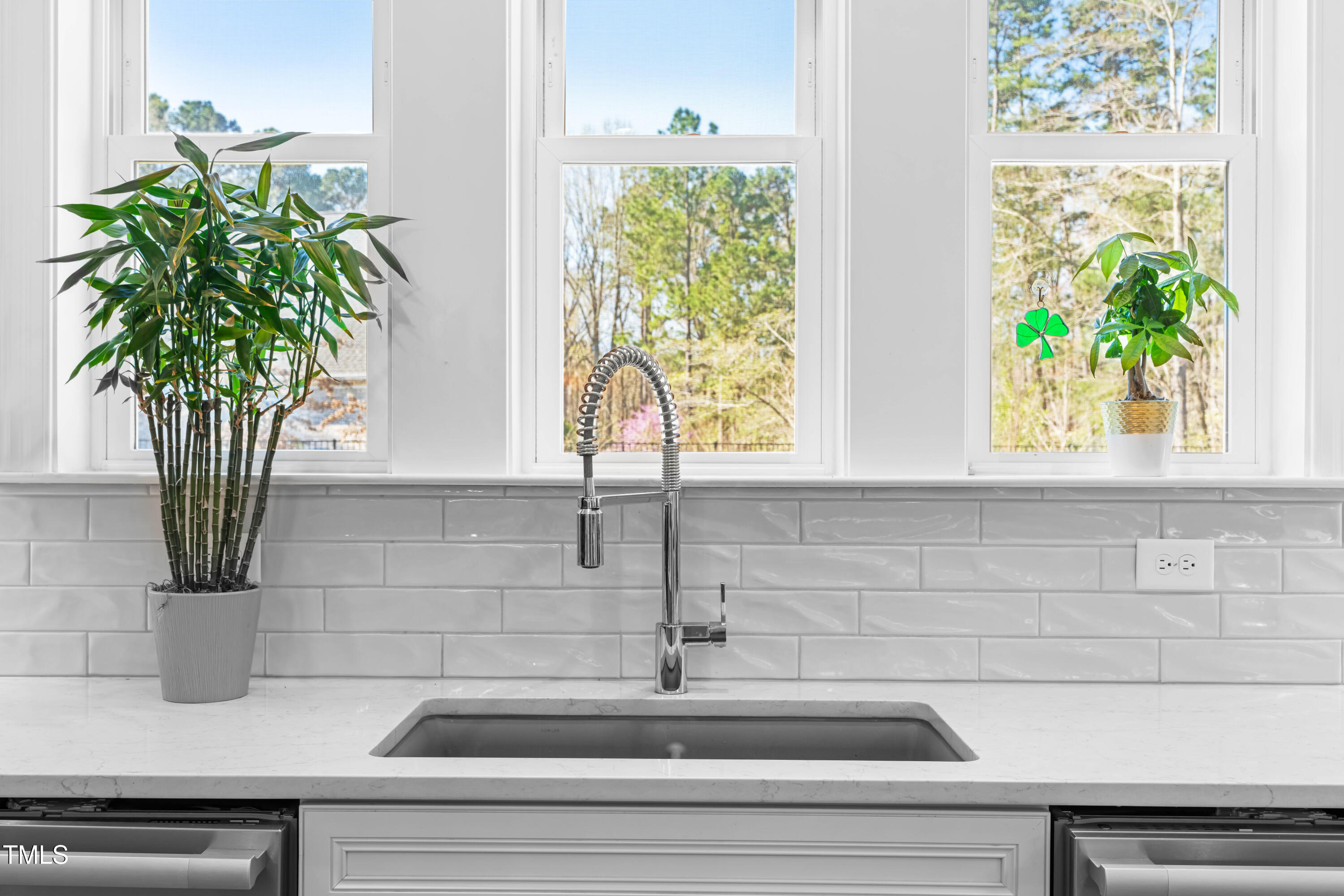 3847 Stoneridge Forest Drive