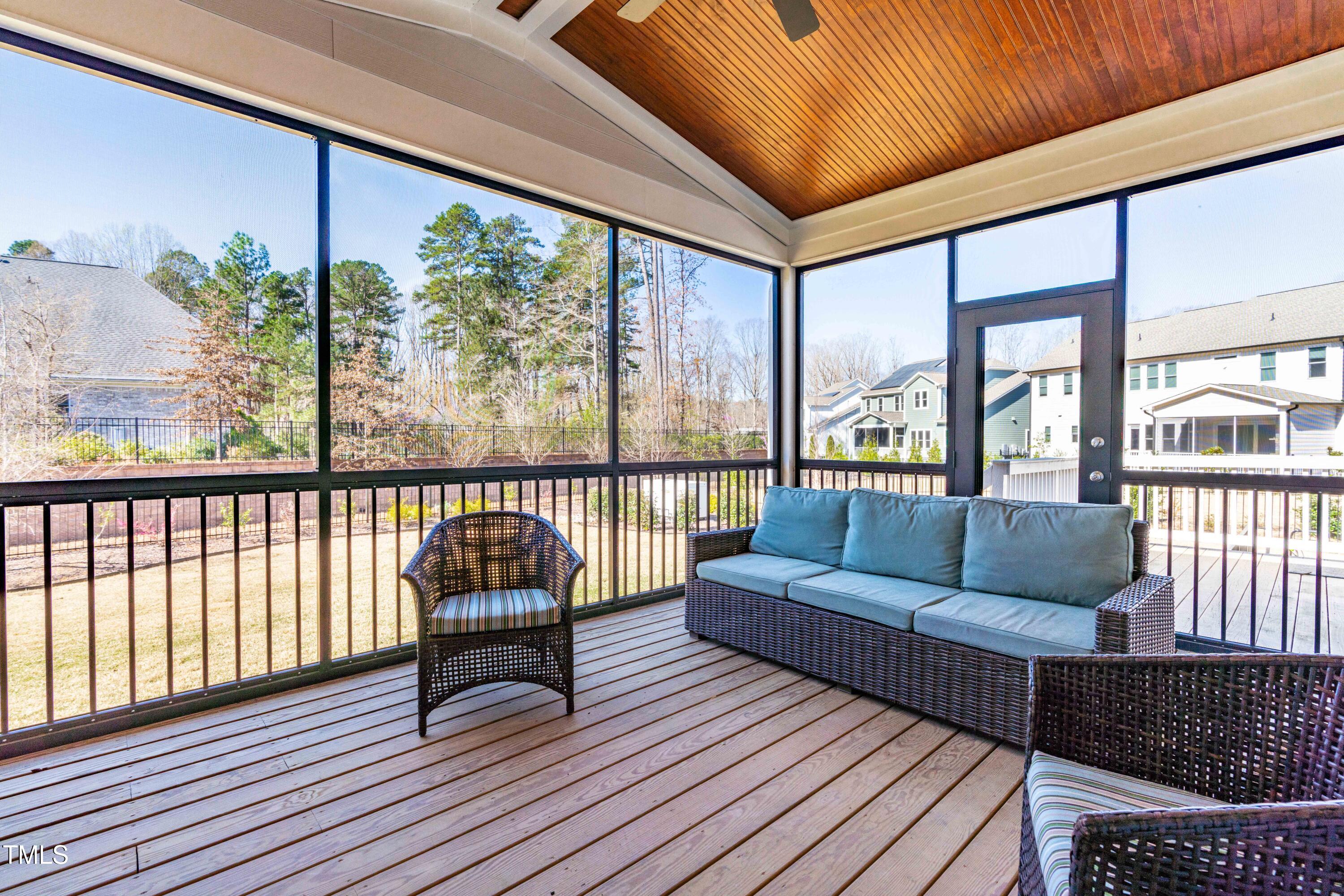 3847 Stoneridge Forest Drive