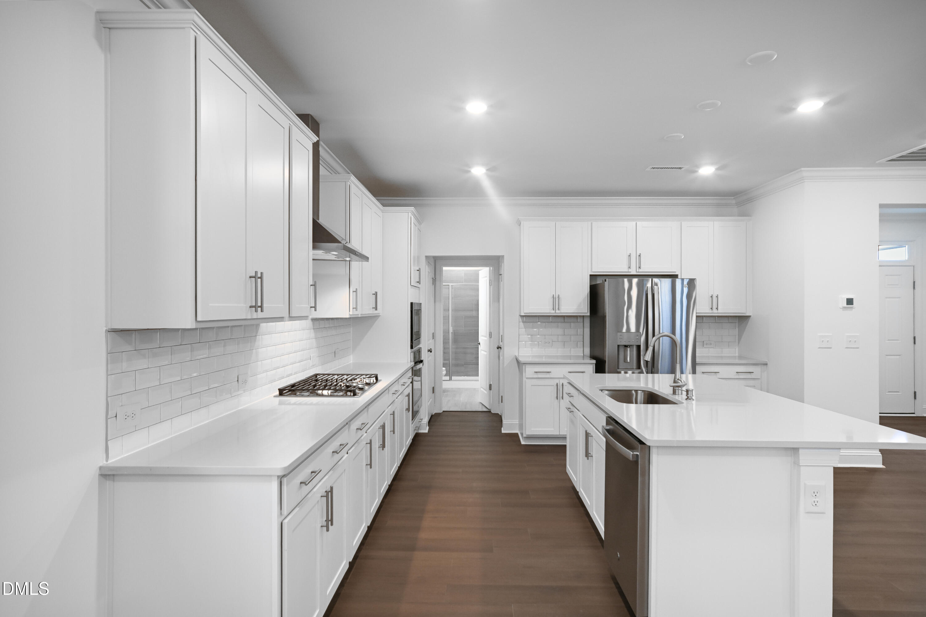 912 Cassa Clubhouse Way