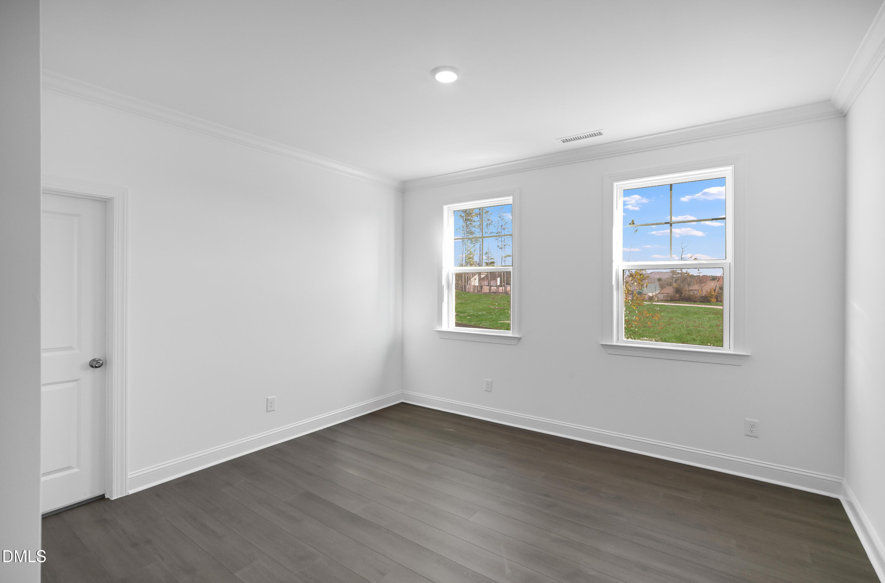 912 Cassa Clubhouse Way