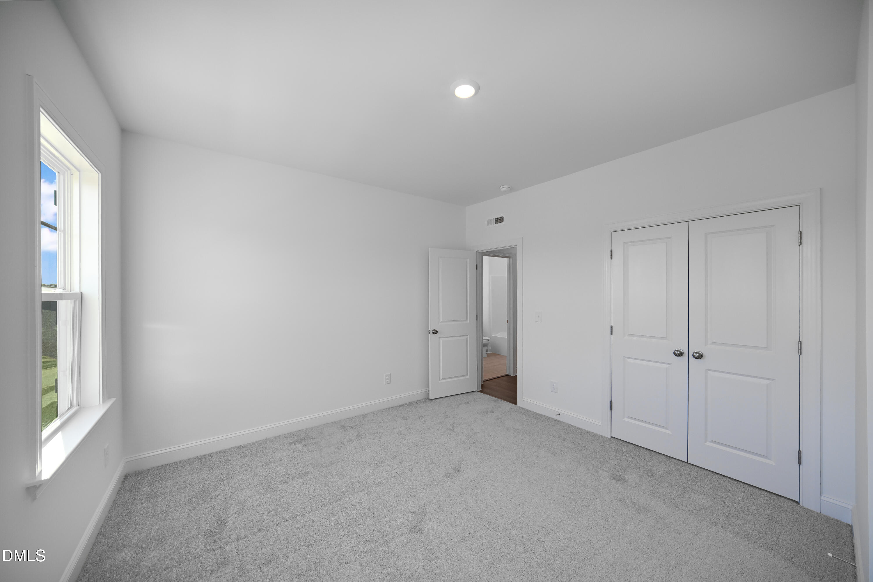 912 Cassa Clubhouse Way