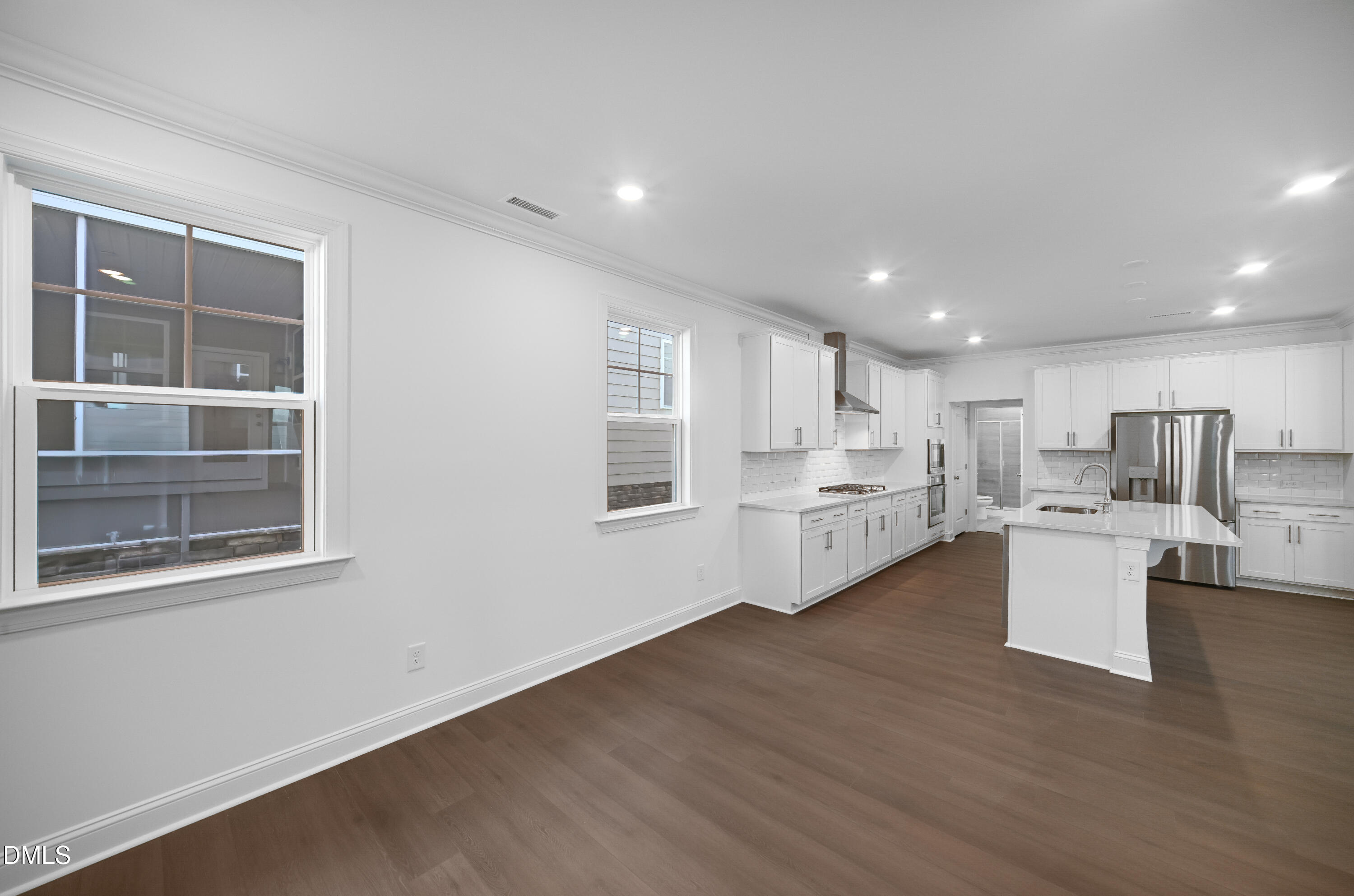 912 Cassa Clubhouse Way