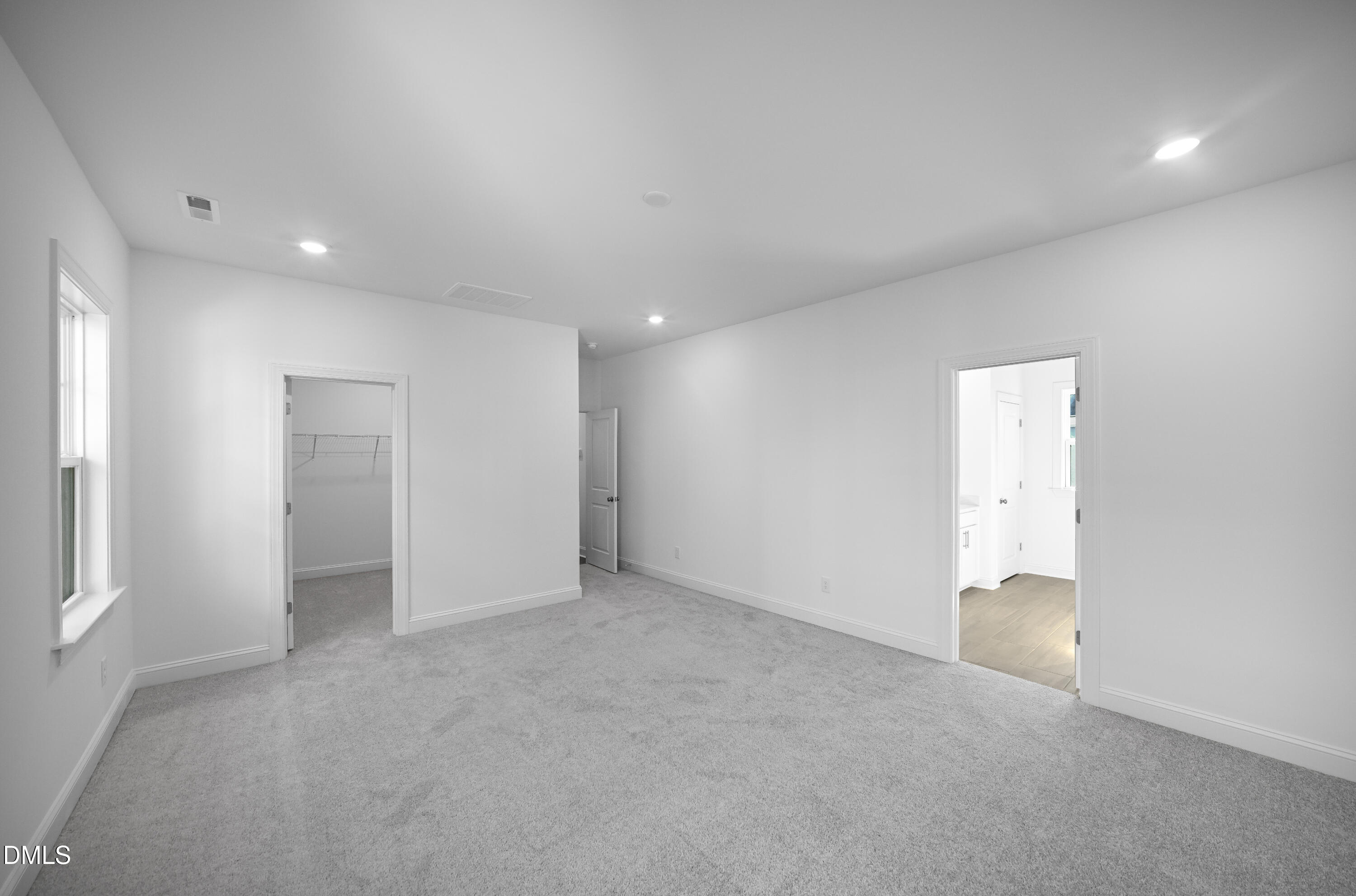 912 Cassa Clubhouse Way