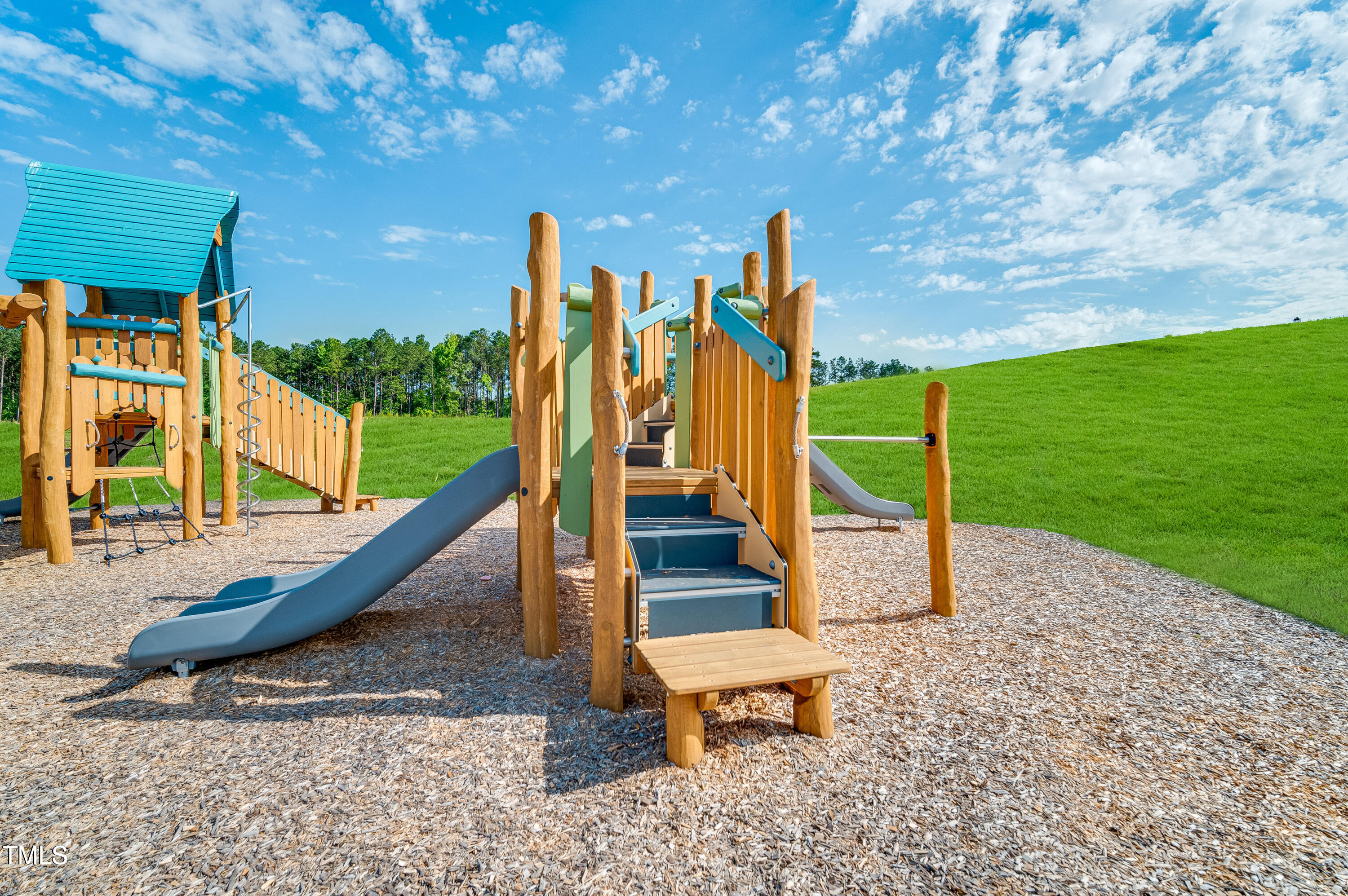 912 Cassa Clubhouse Way