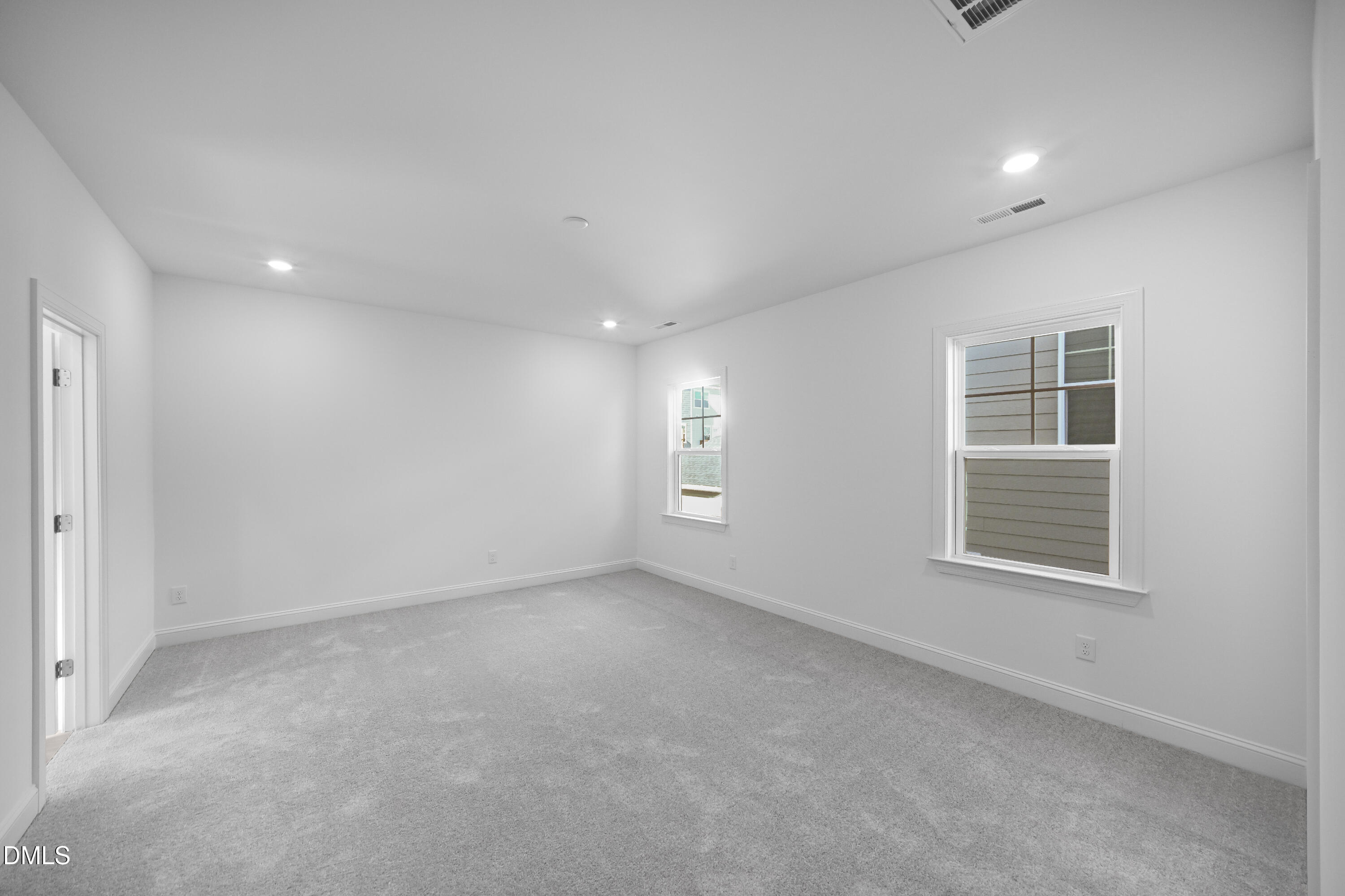 912 Cassa Clubhouse Way