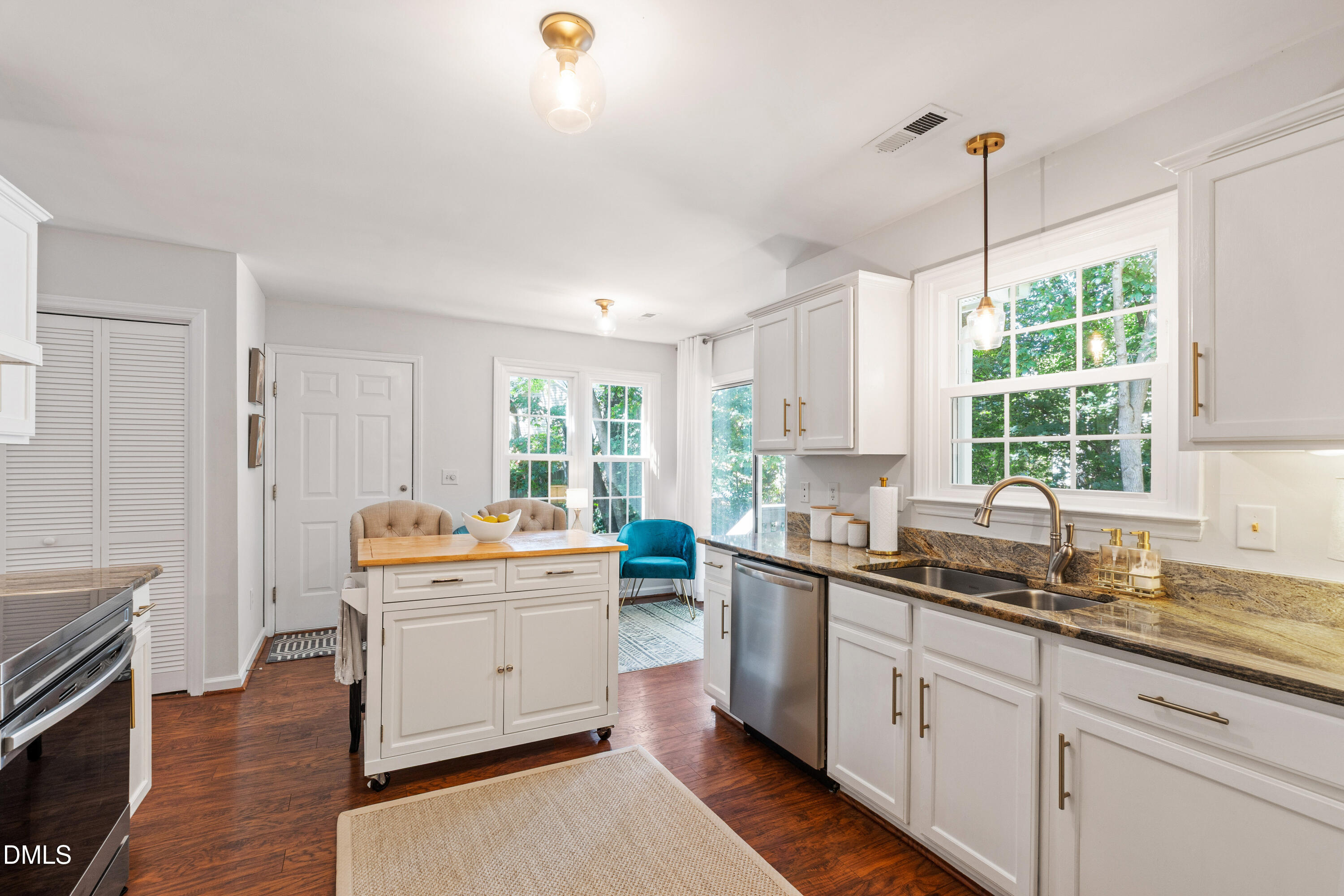 226 Amberglow Place