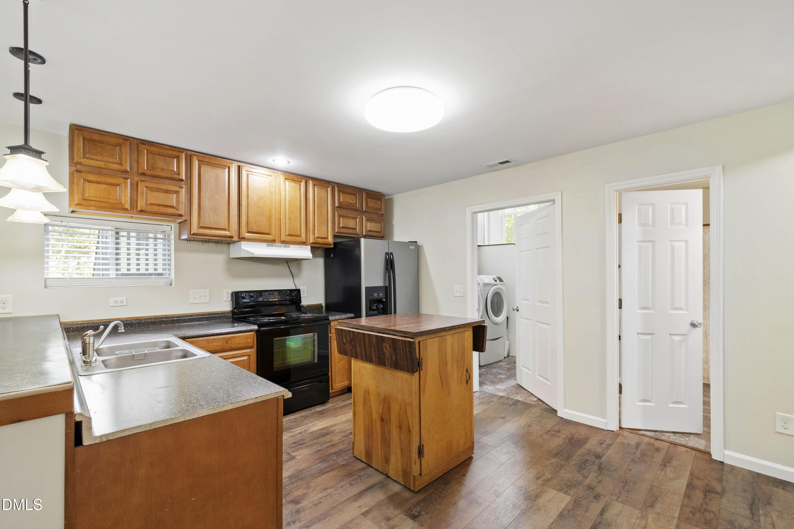 2415 Dorety Place