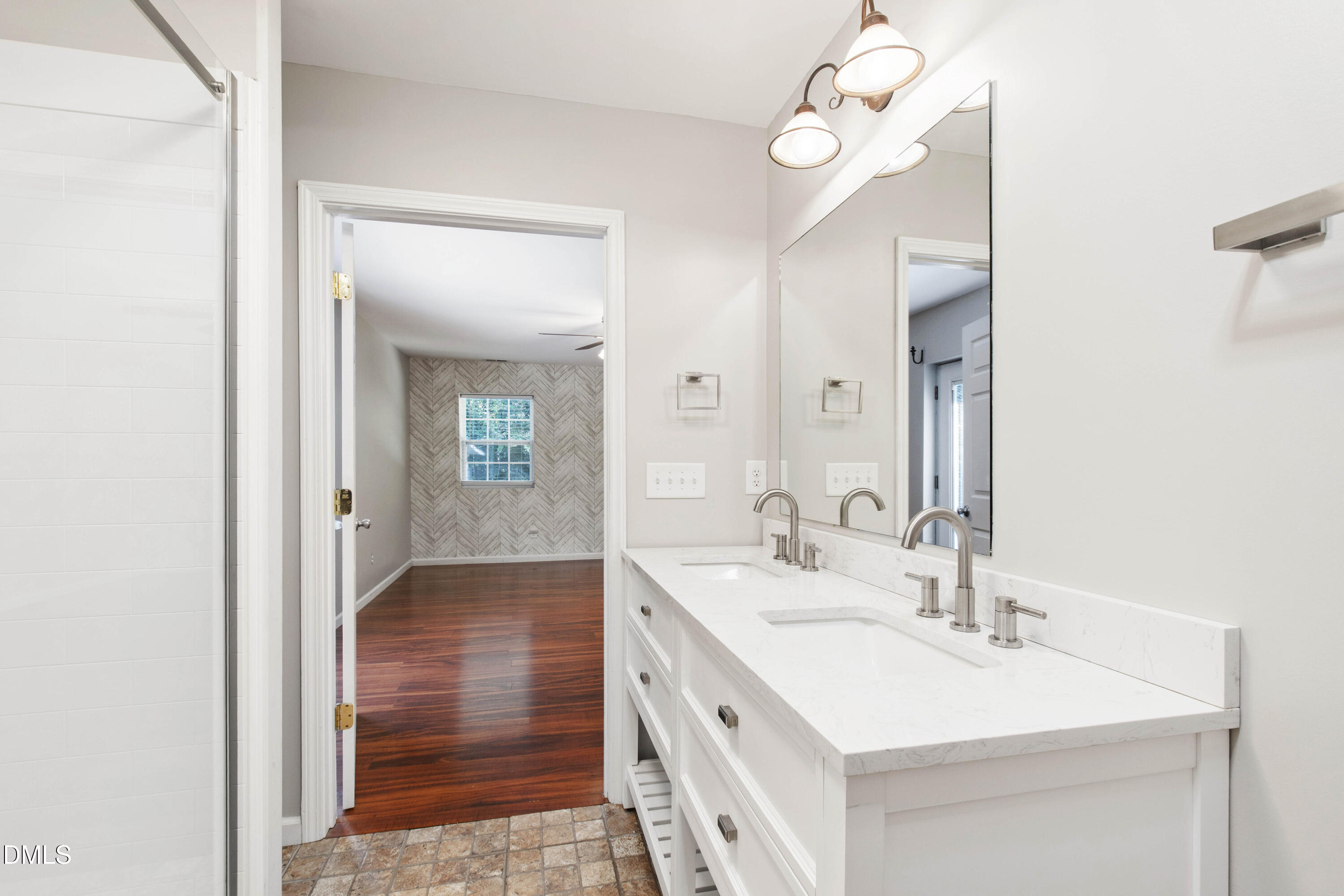 2415 Dorety Place