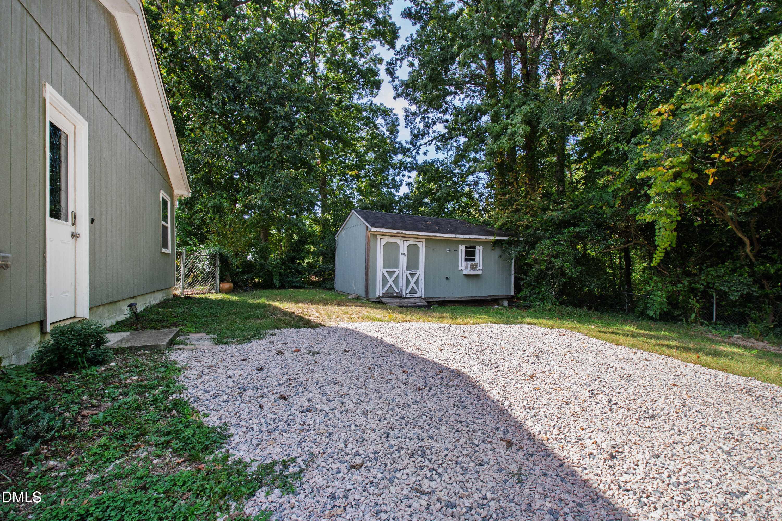 2415 Dorety Place
