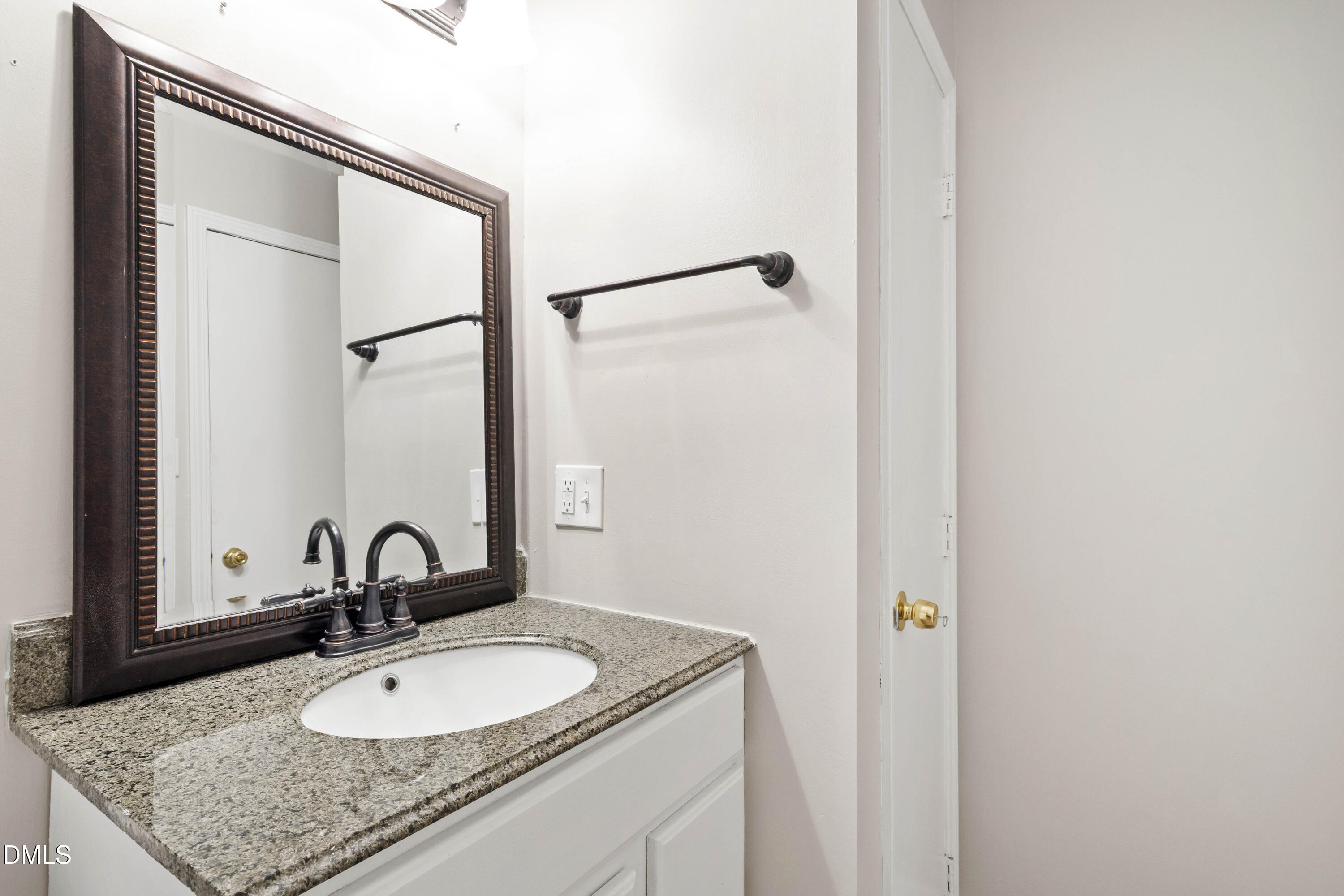 2415 Dorety Place