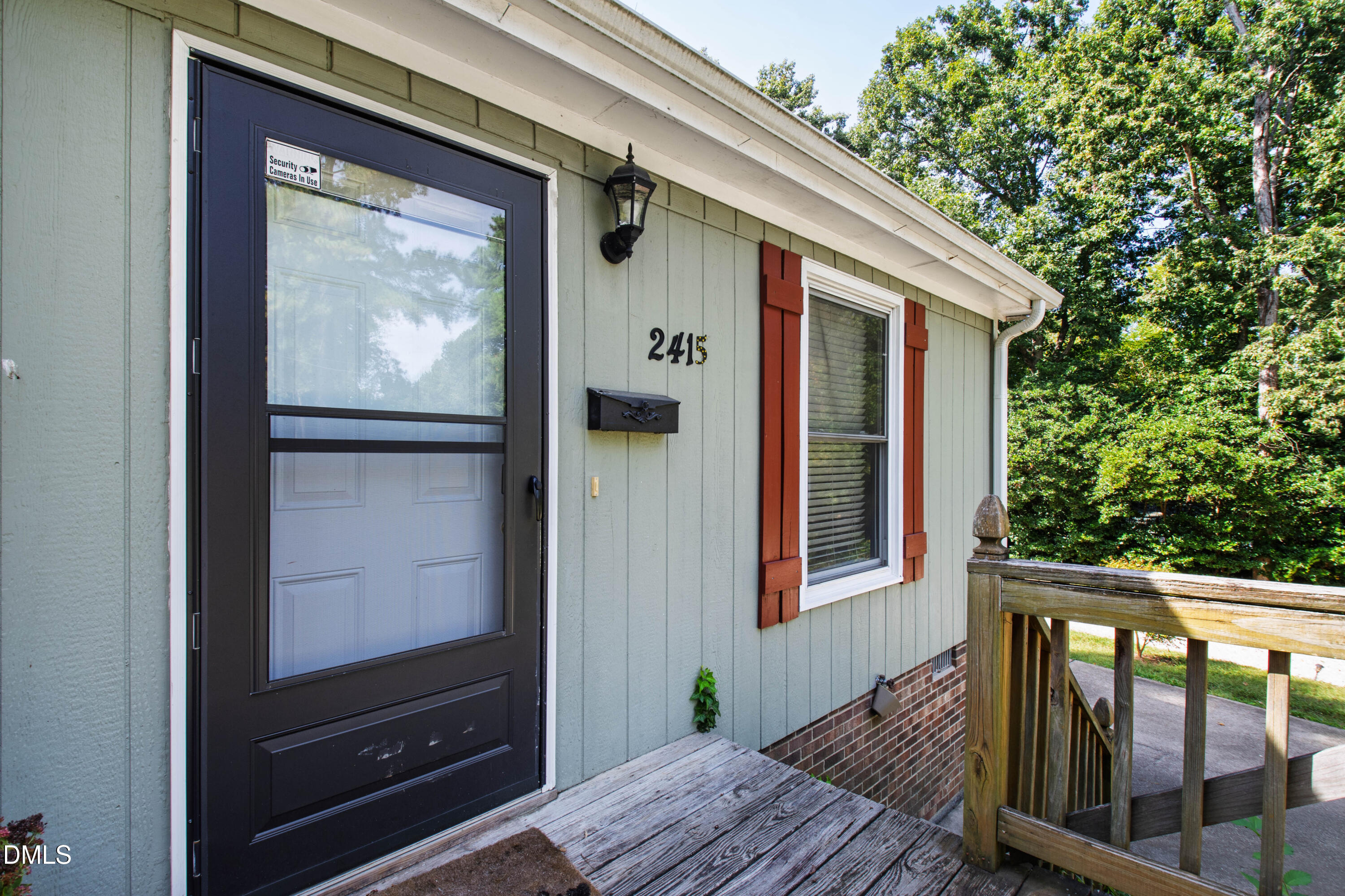 2415 Dorety Place