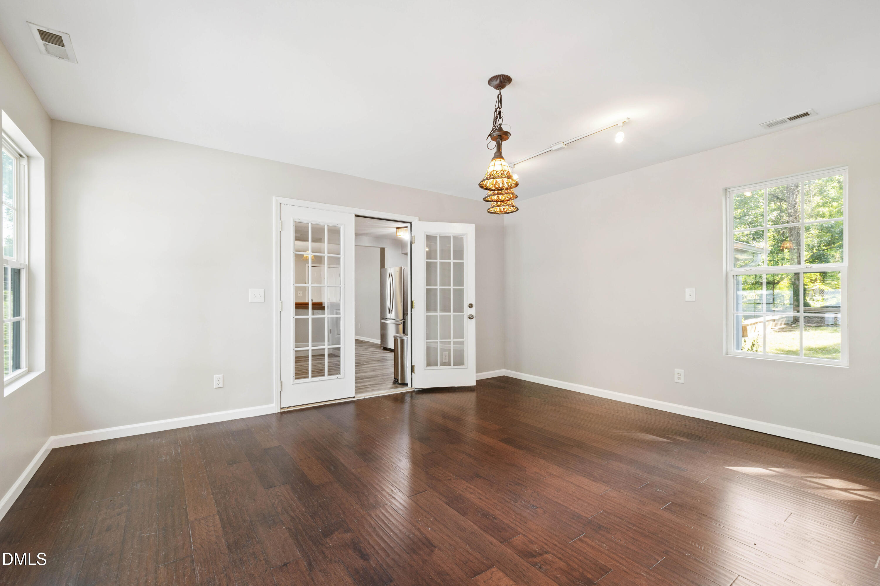 2415 Dorety Place