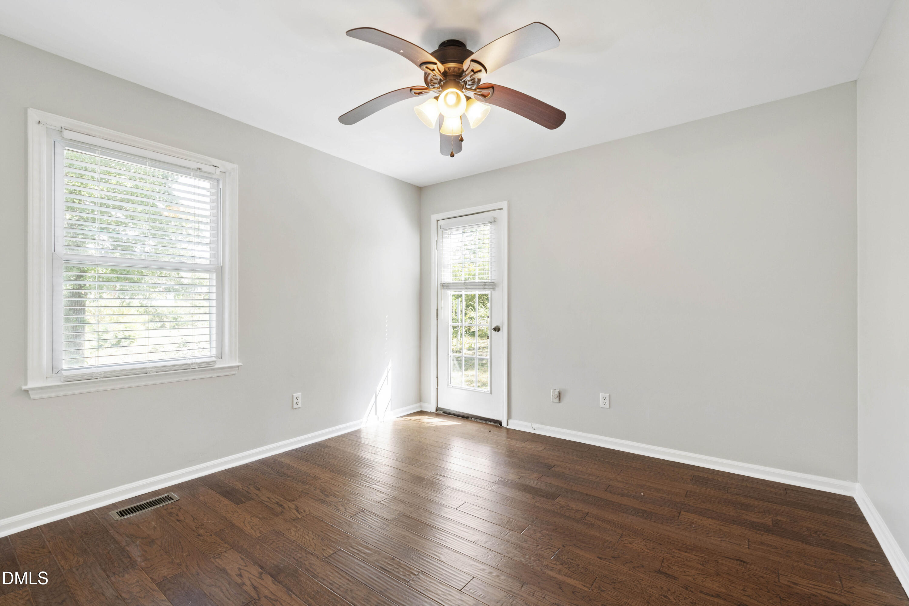 2415 Dorety Place