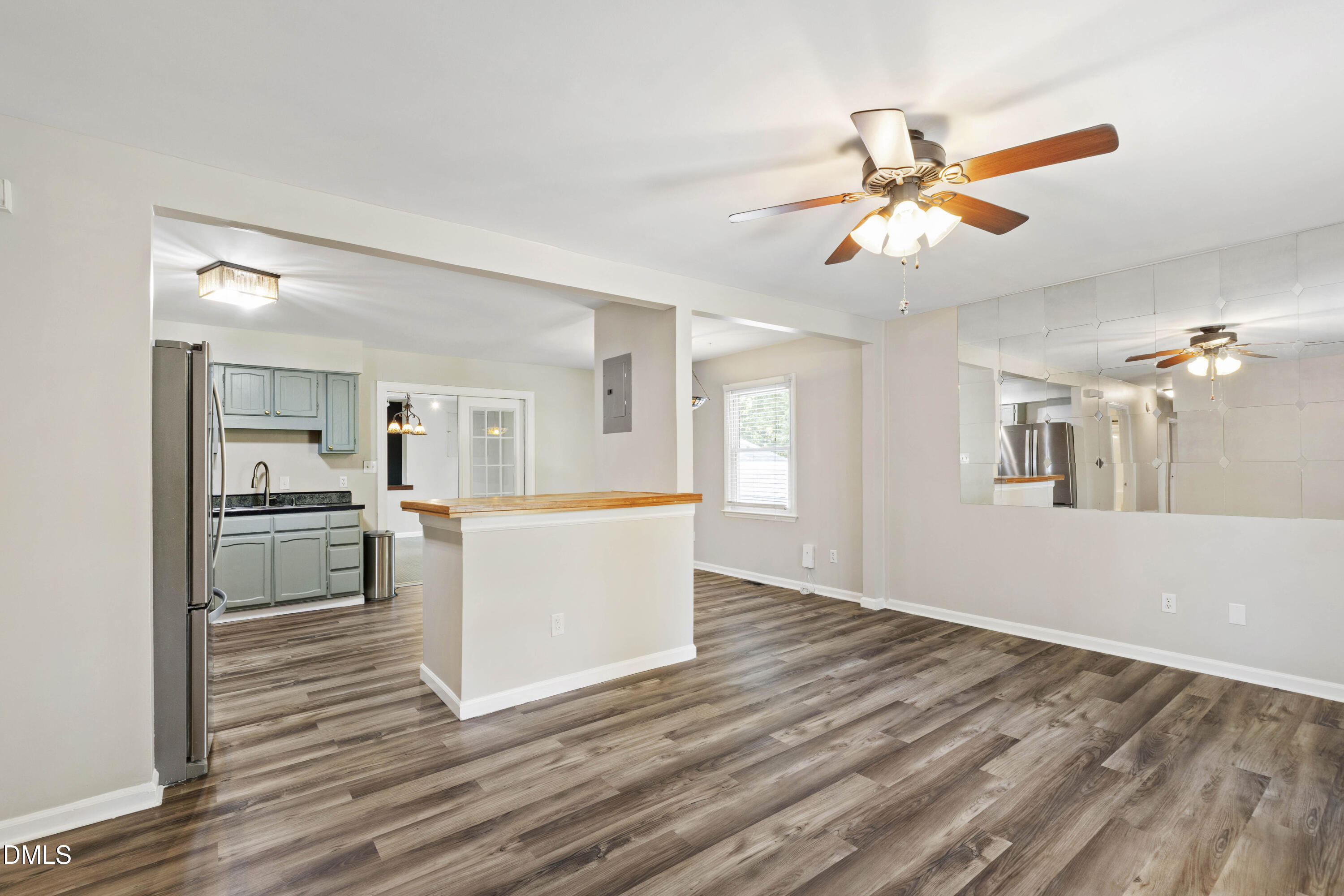 2415 Dorety Place