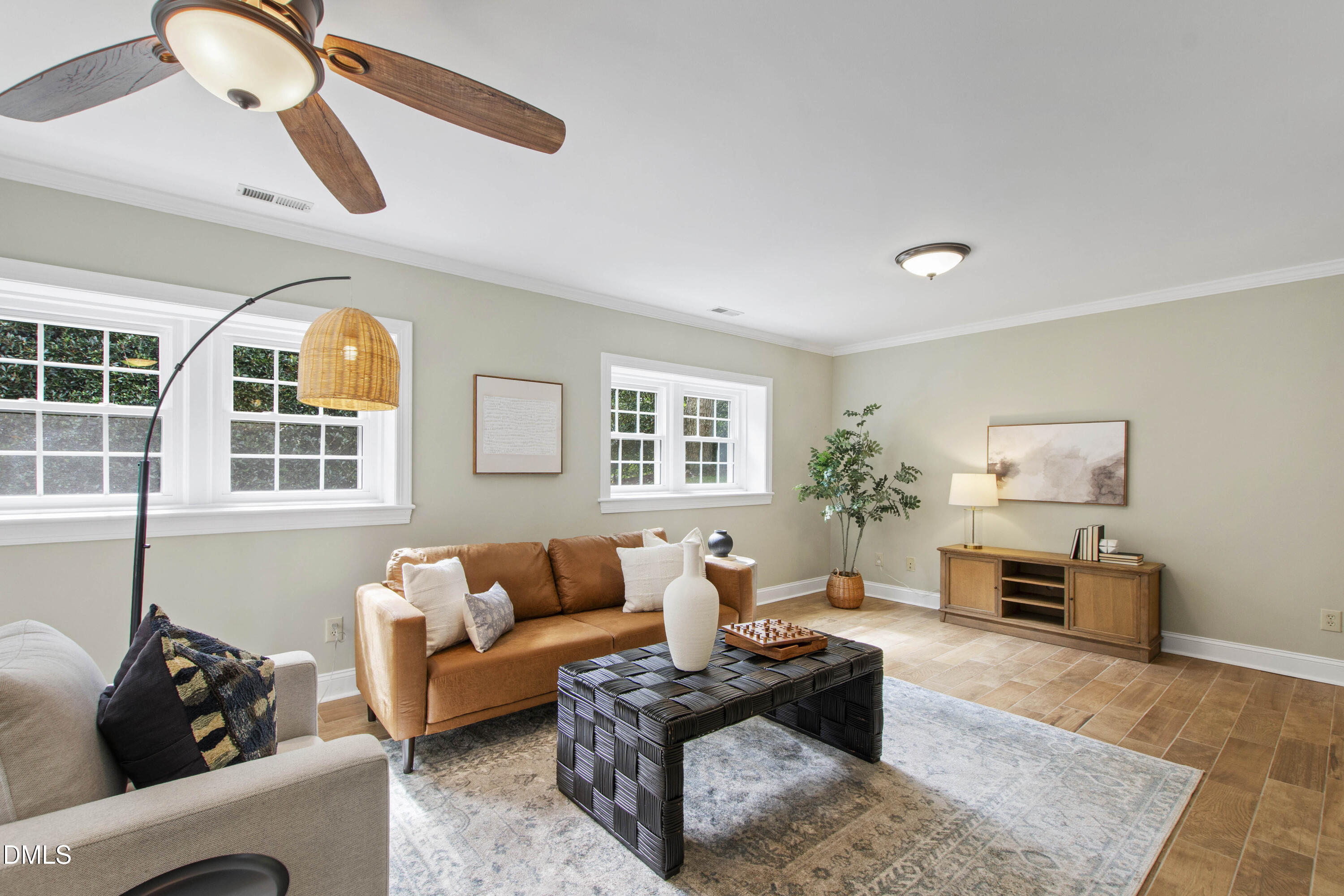 105 Charlemagne Court