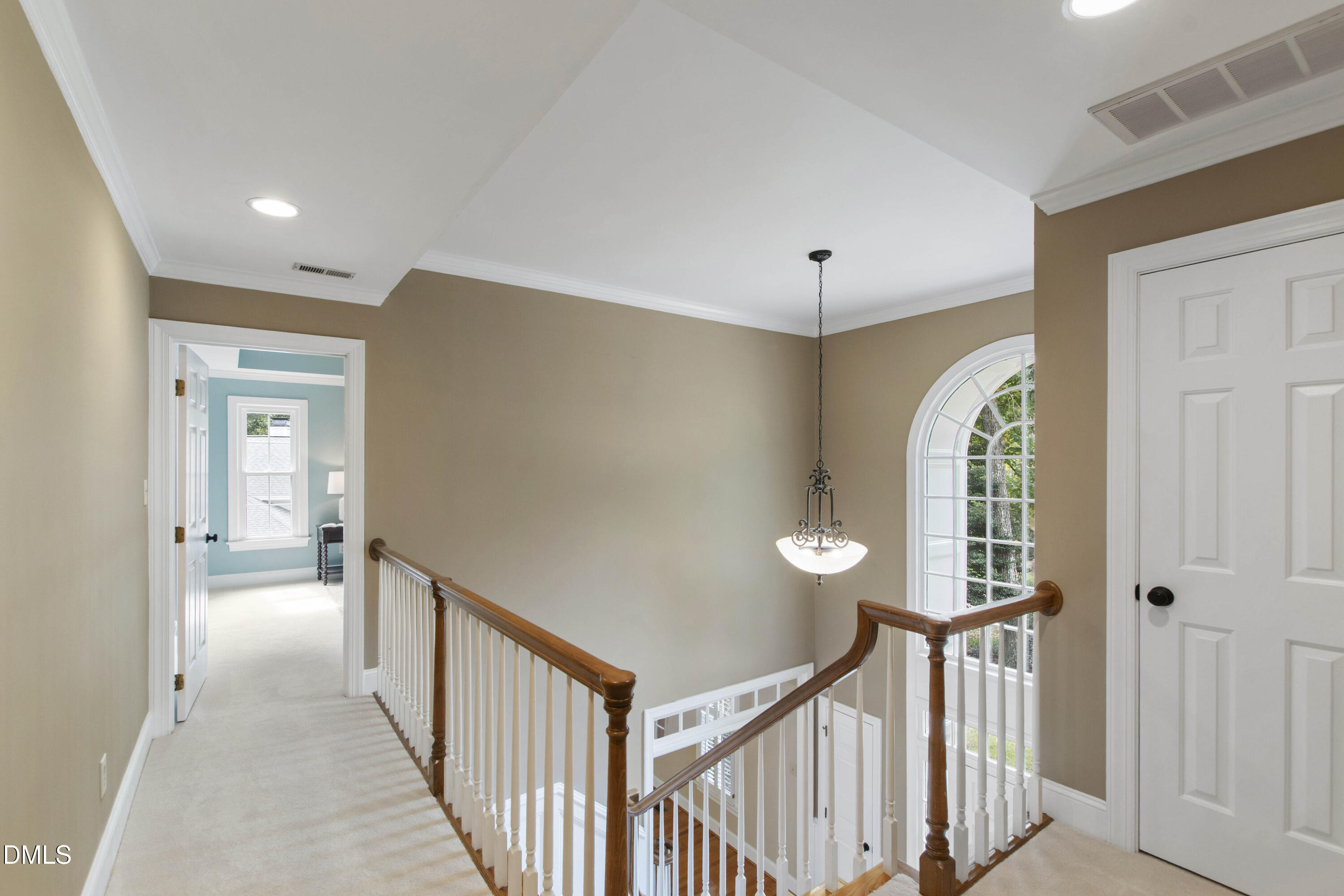 105 Charlemagne Court
